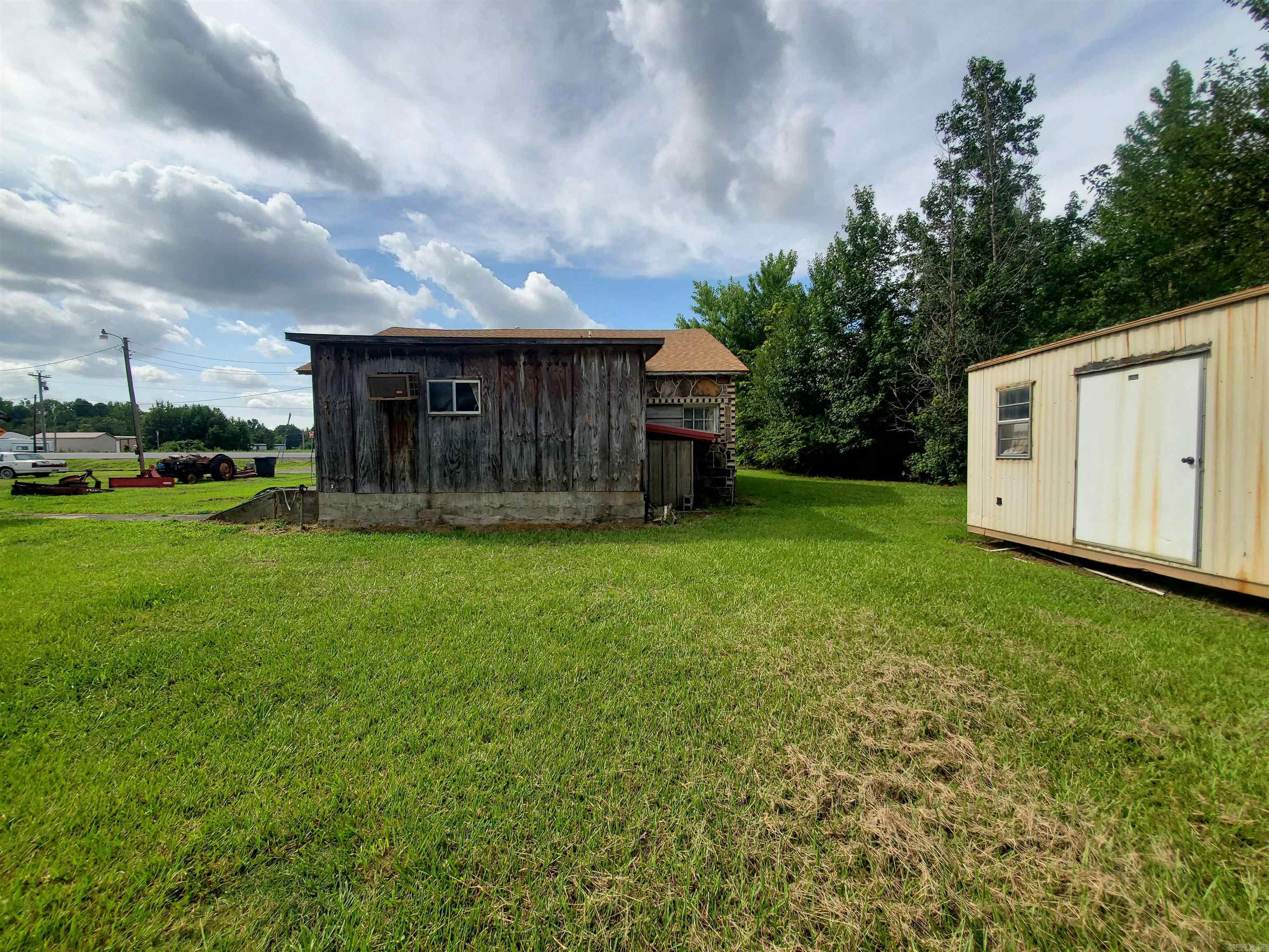 3472  Highway 71 N  Mena, AR