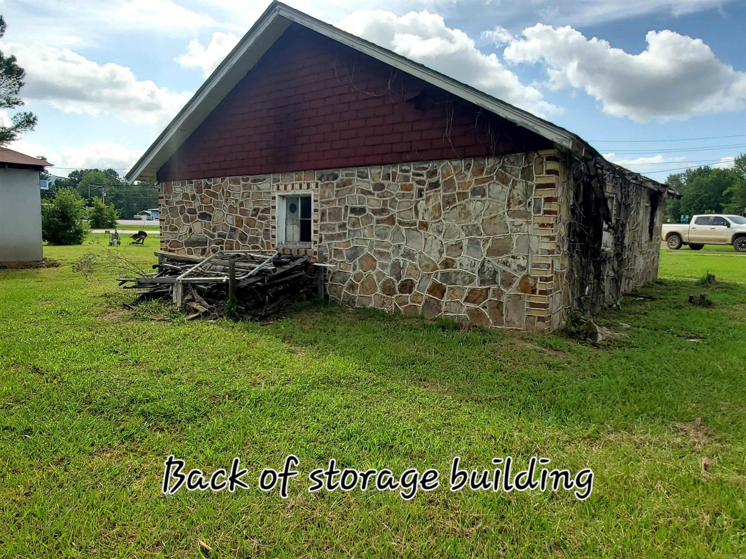 3472  Highway 71 N  Mena, AR