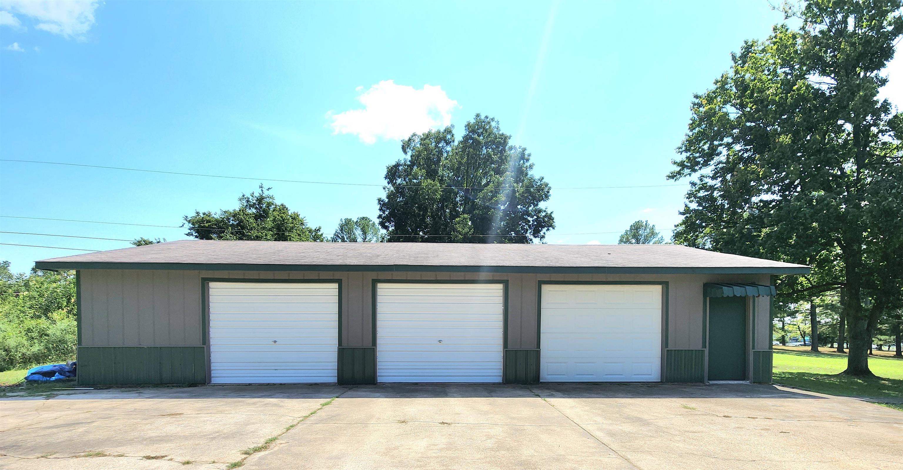 2806 Autumn Dr Paragould, AR 72450