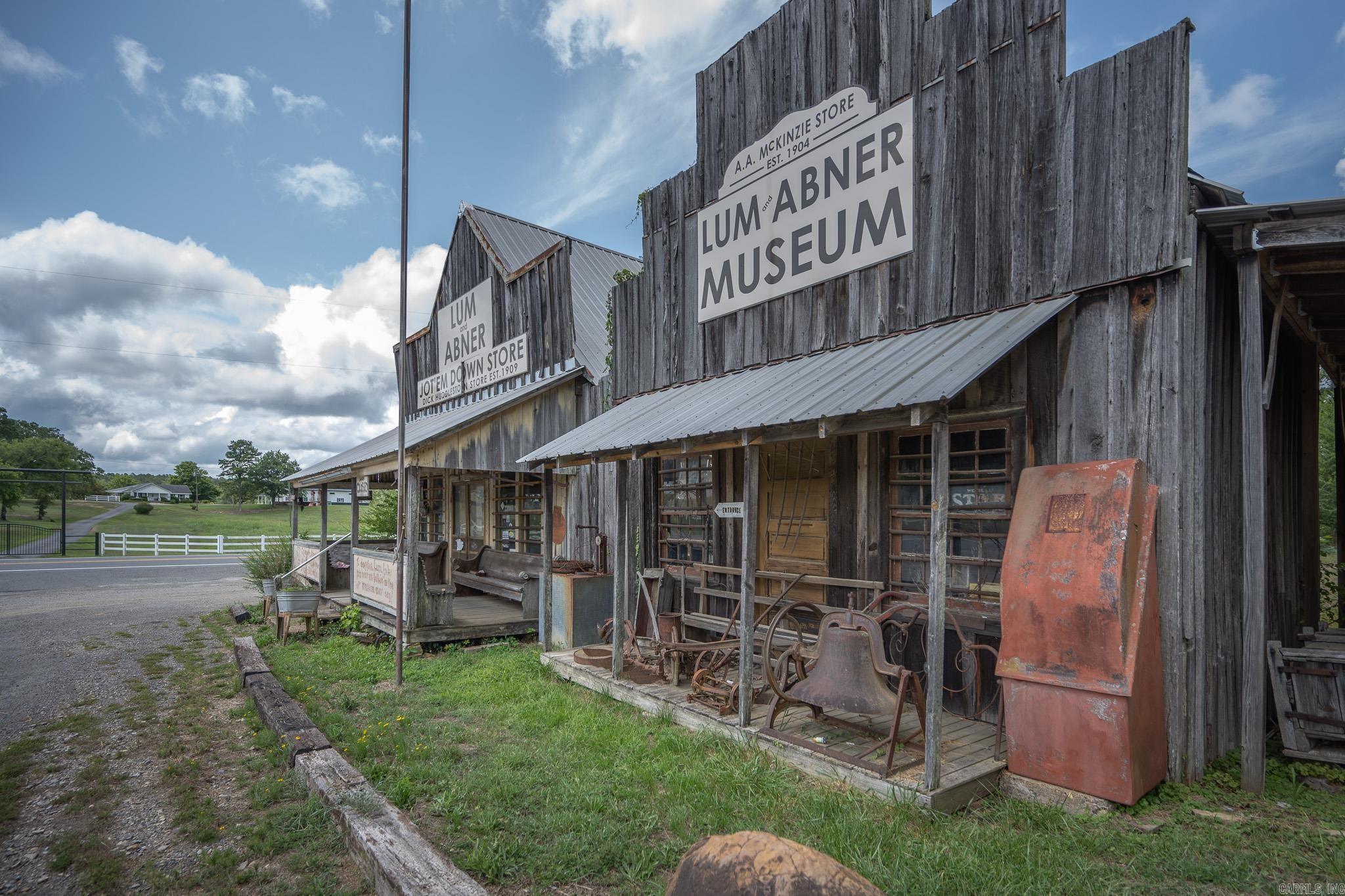 4562 W 88  Oden, AR