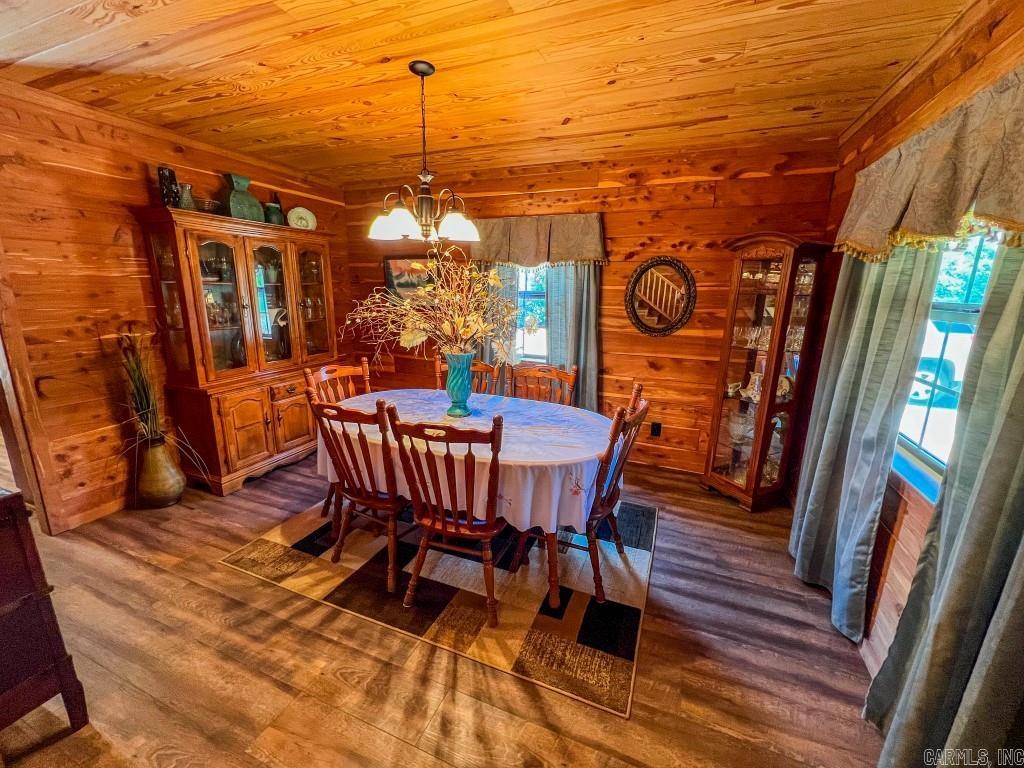 785 Strawberry River Road  Smithville, AR