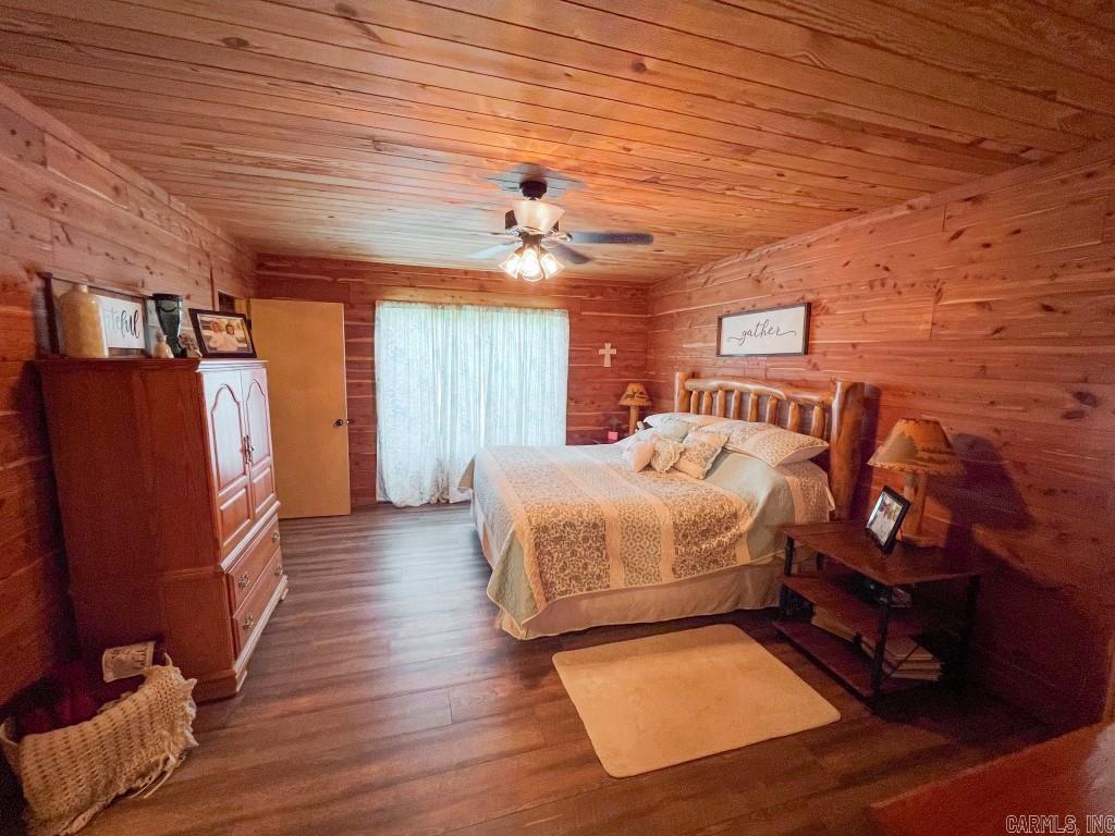 785 Strawberry River Road  Smithville, AR