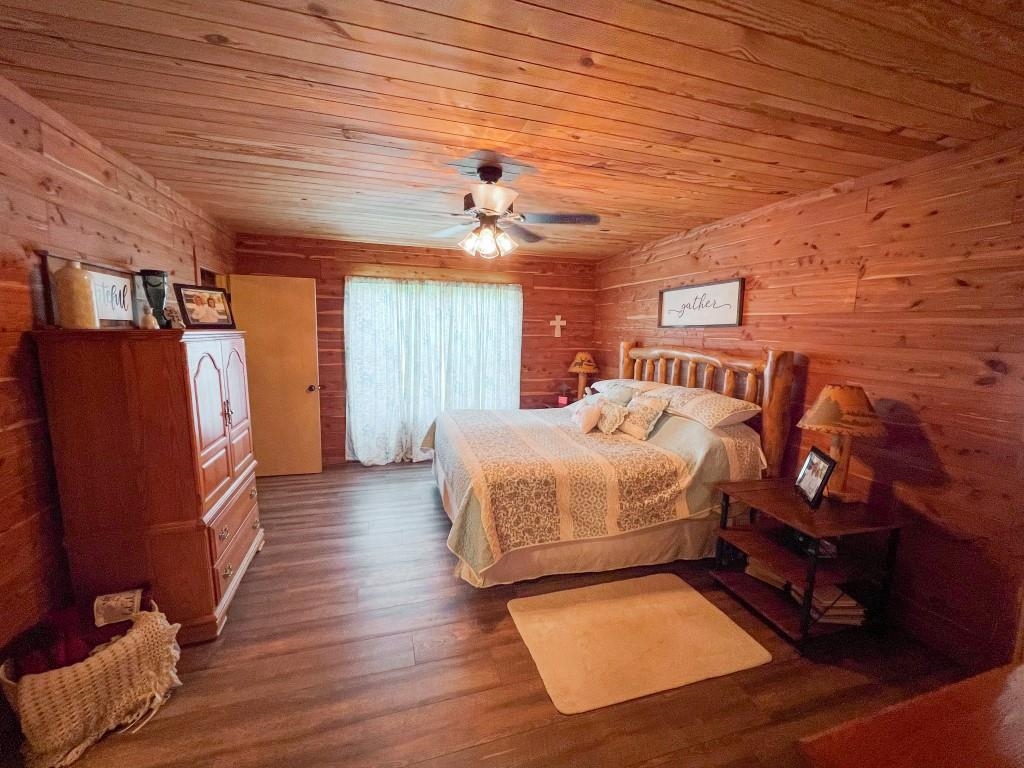 785  Strawberry River Road  Smithville, AR