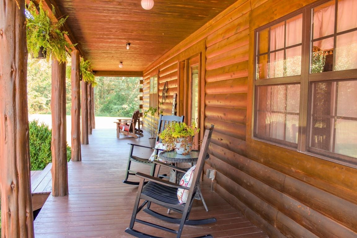 785  Strawberry River Road  Smithville, AR