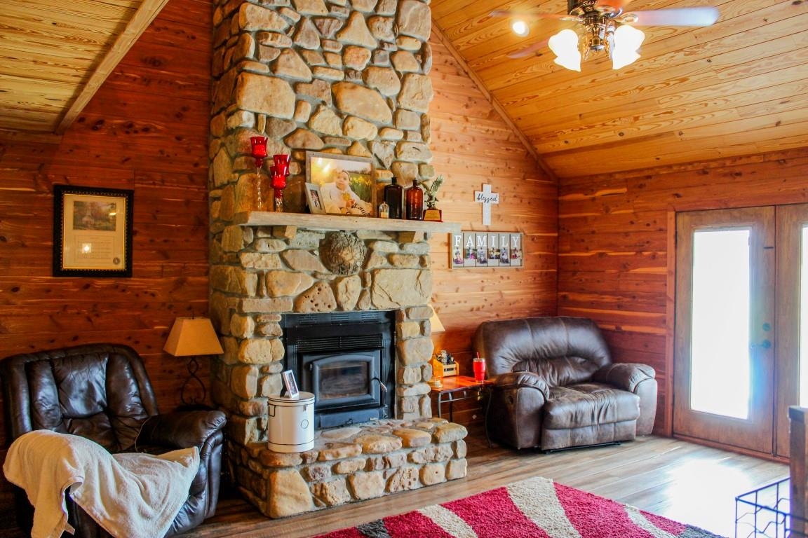 785  Strawberry River Road  Smithville, AR