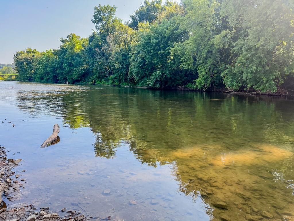 785  Strawberry River Road  Smithville, AR