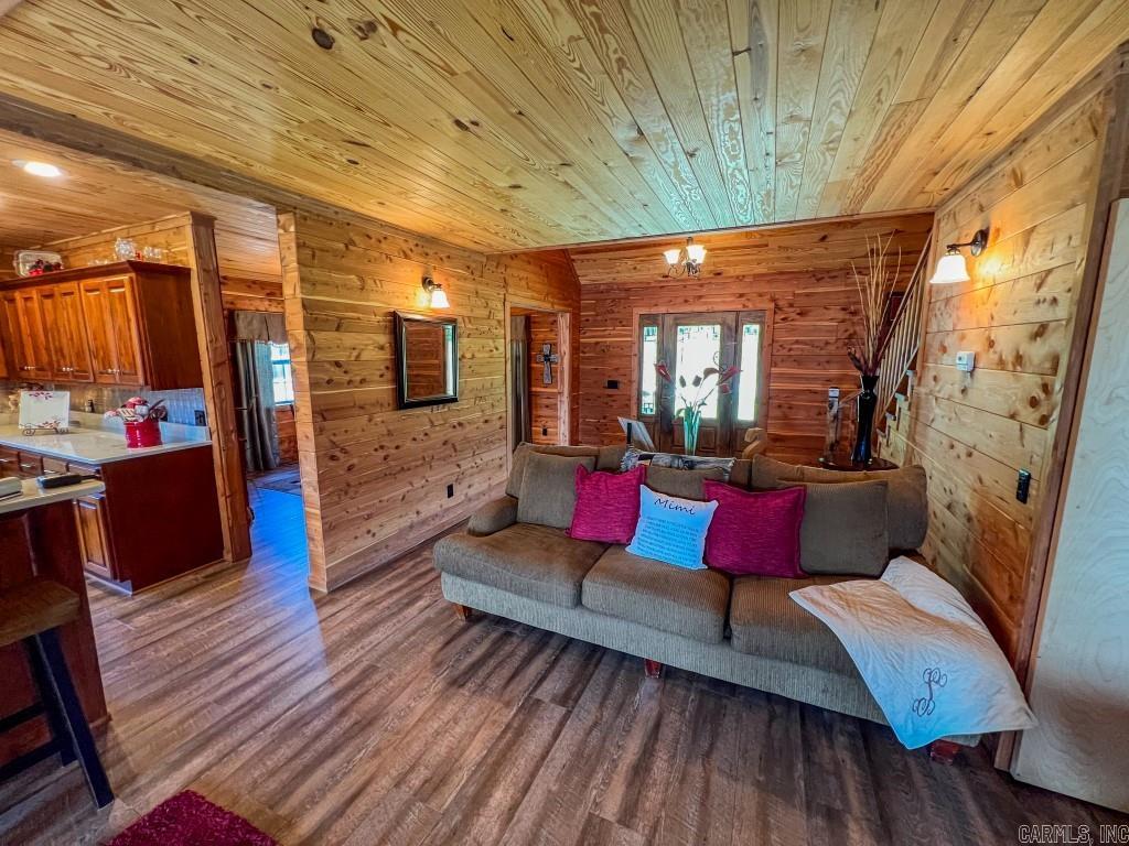 785 Strawberry River Road  Smithville, AR