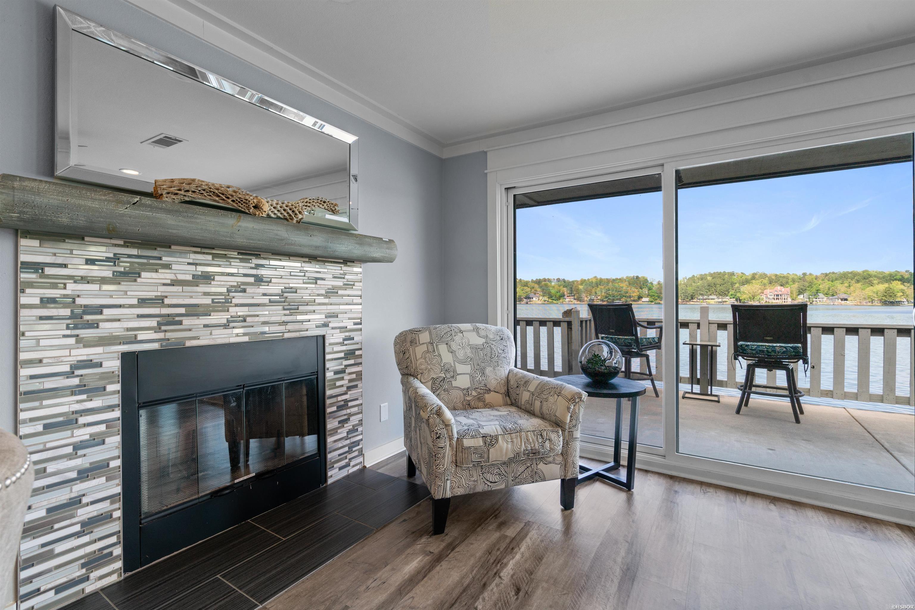 400  Farr Shores  Hot Springs, AR