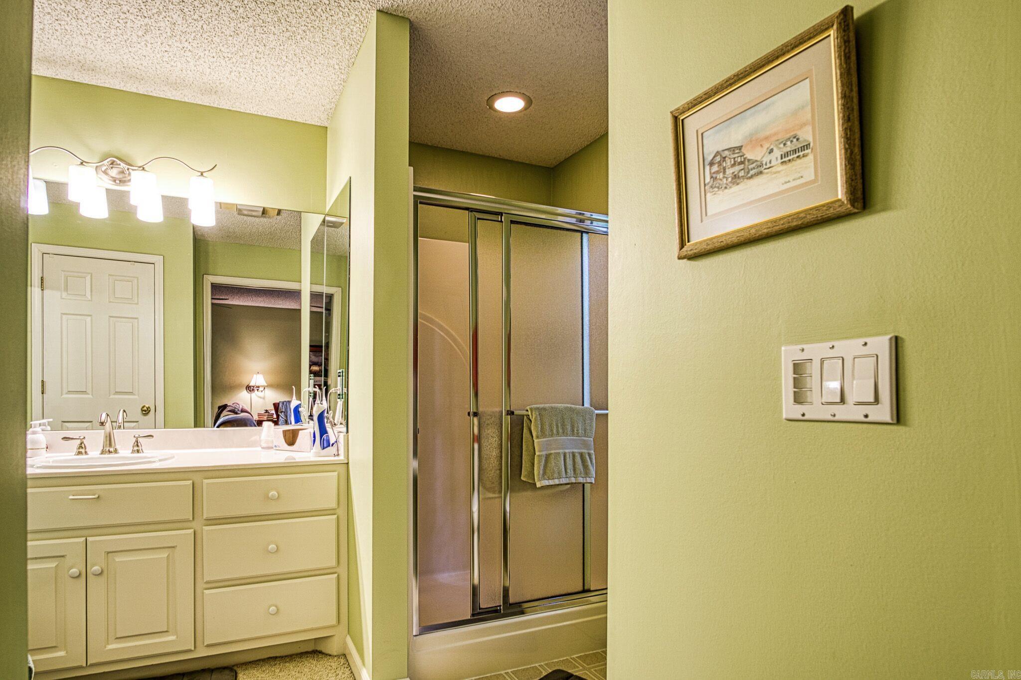 28  Ferdinand Way  Hot Springs Village, AR