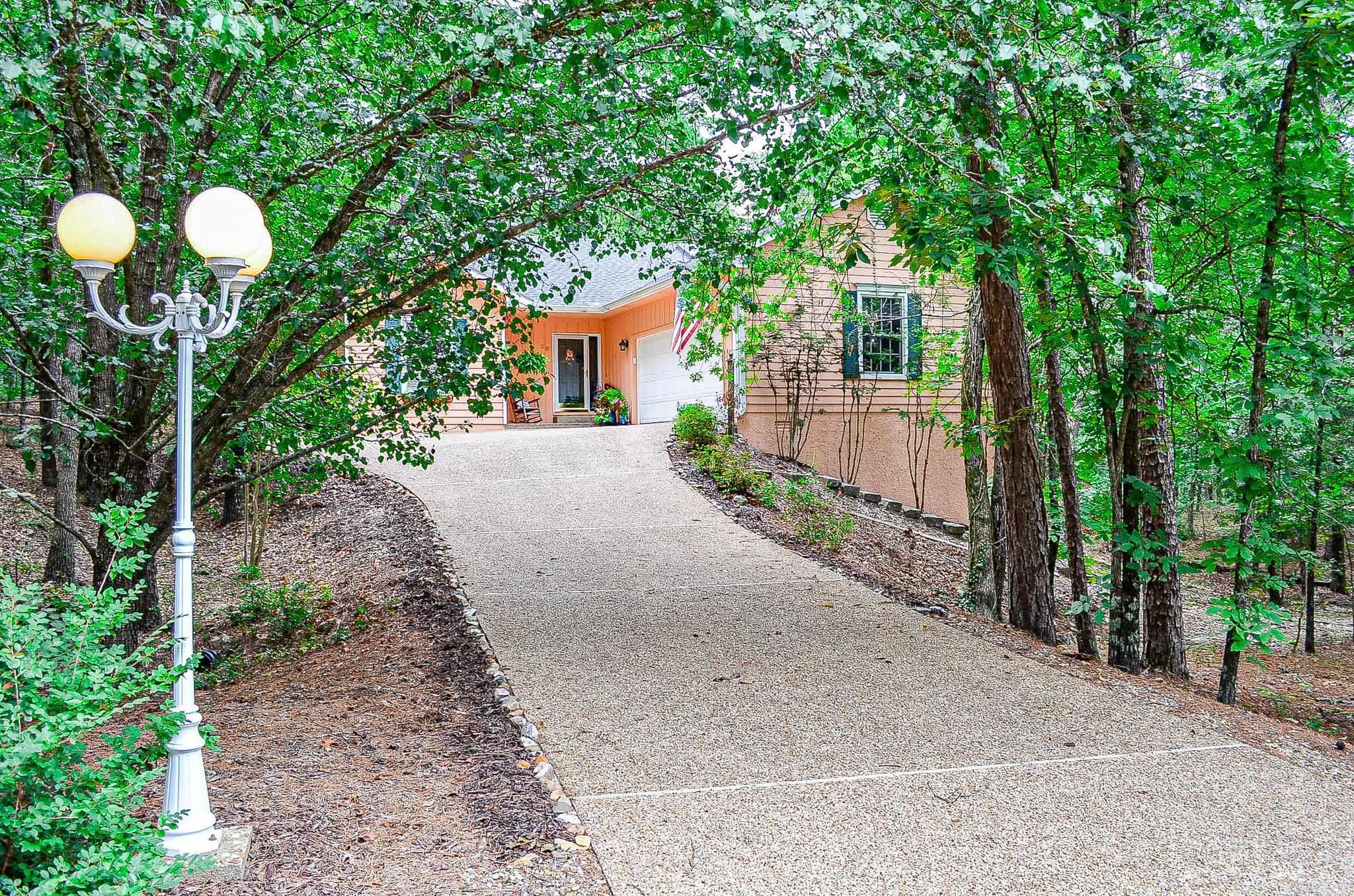 28  Ferdinand Way  Hot Springs Village, AR
