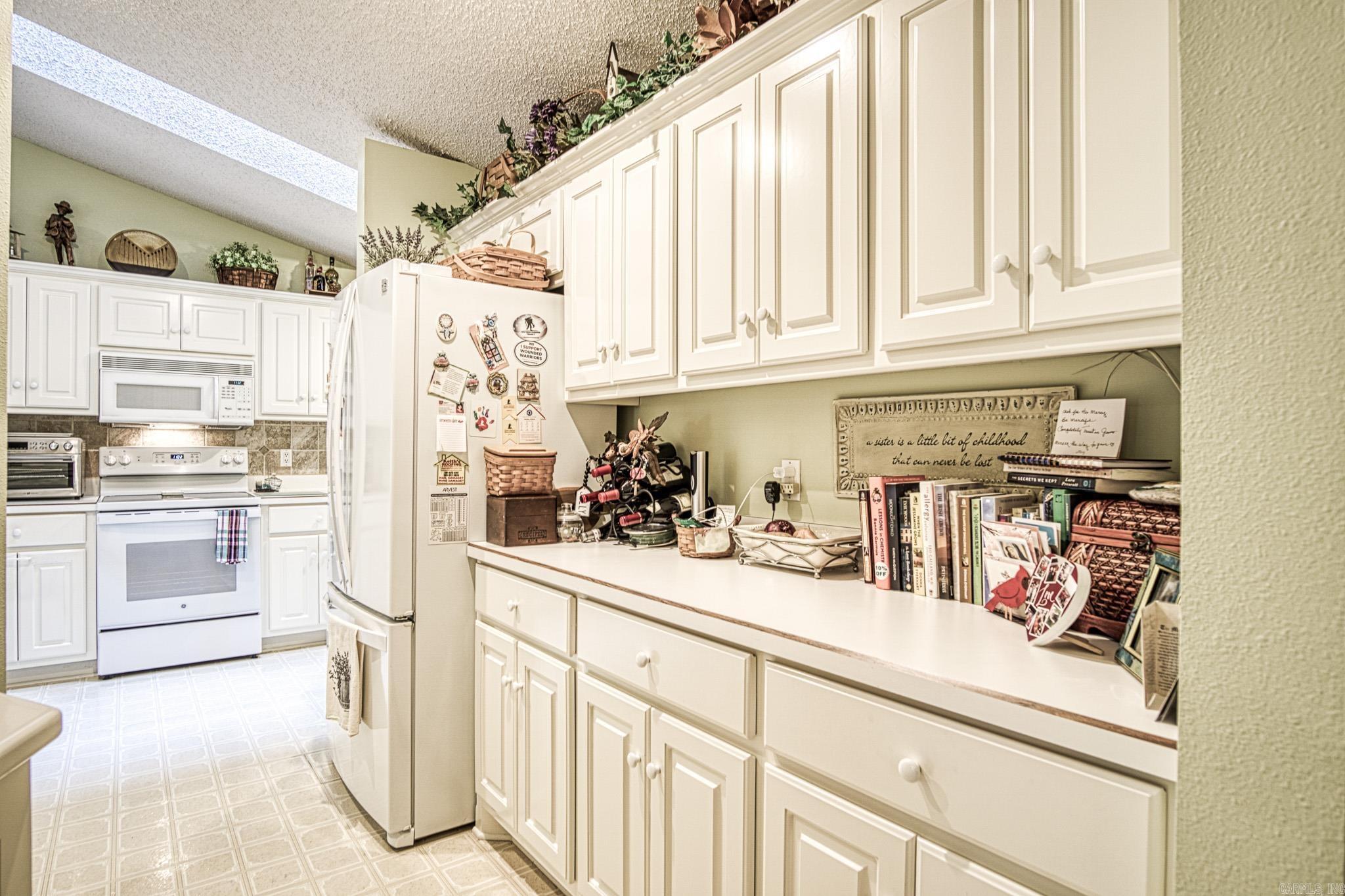 28  Ferdinand Way  Hot Springs Village, AR