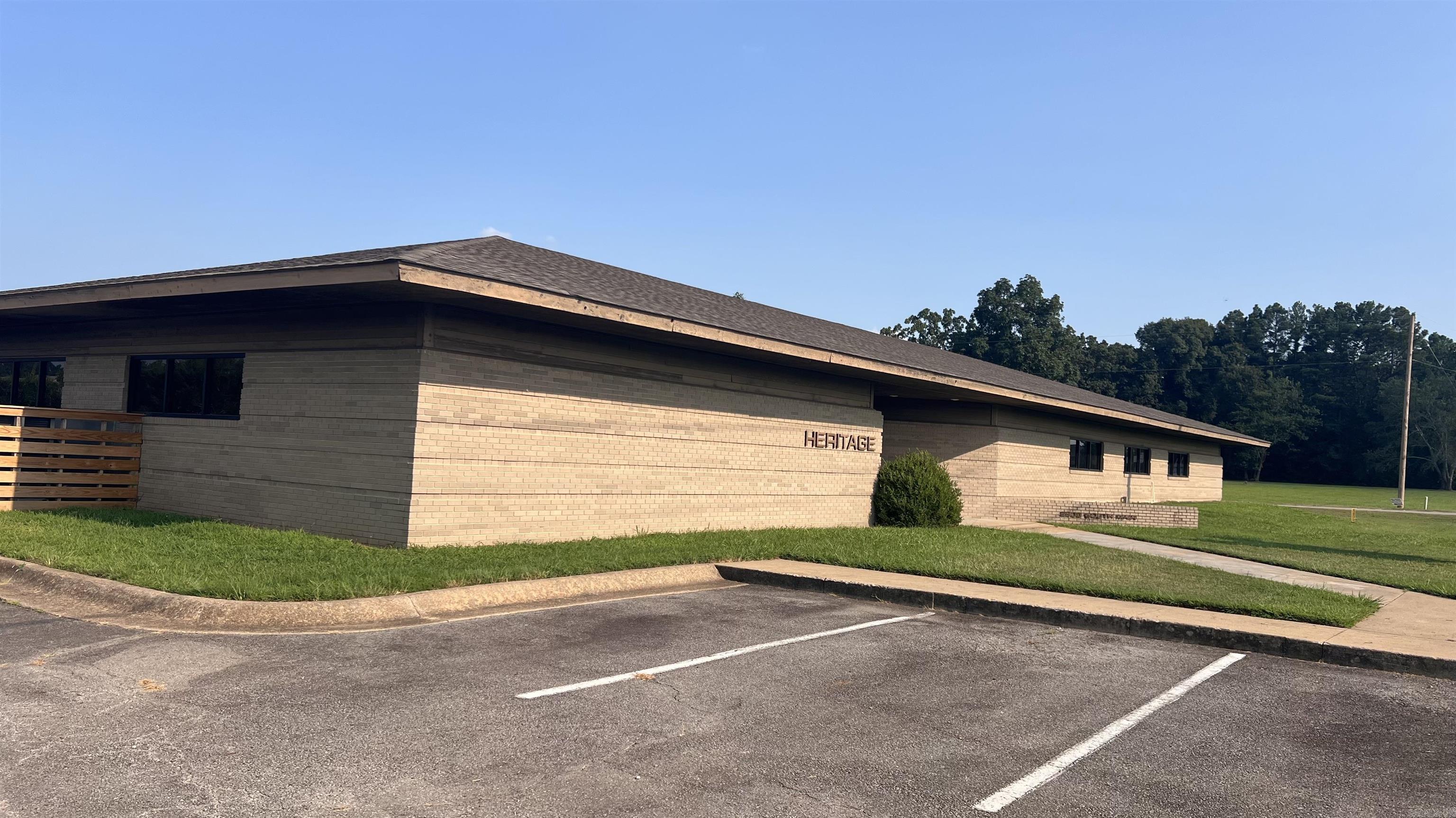 2900 S Main  Searcy, AR