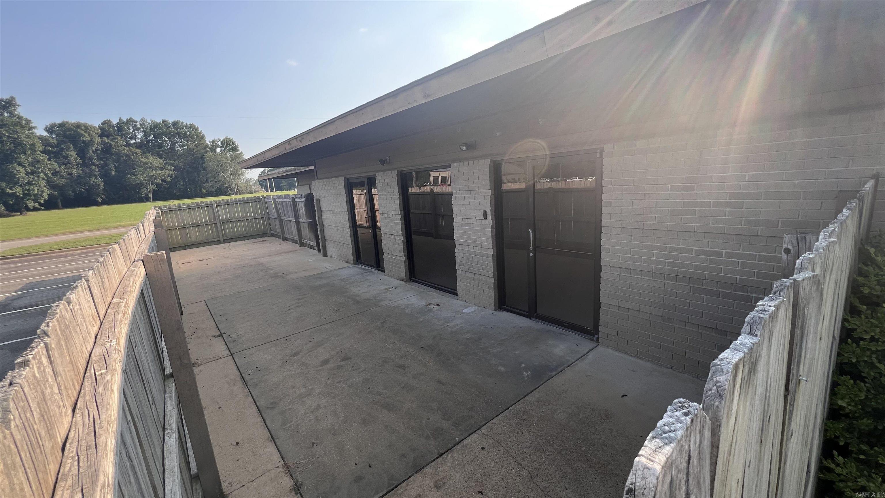 2900 S Main  Searcy, AR