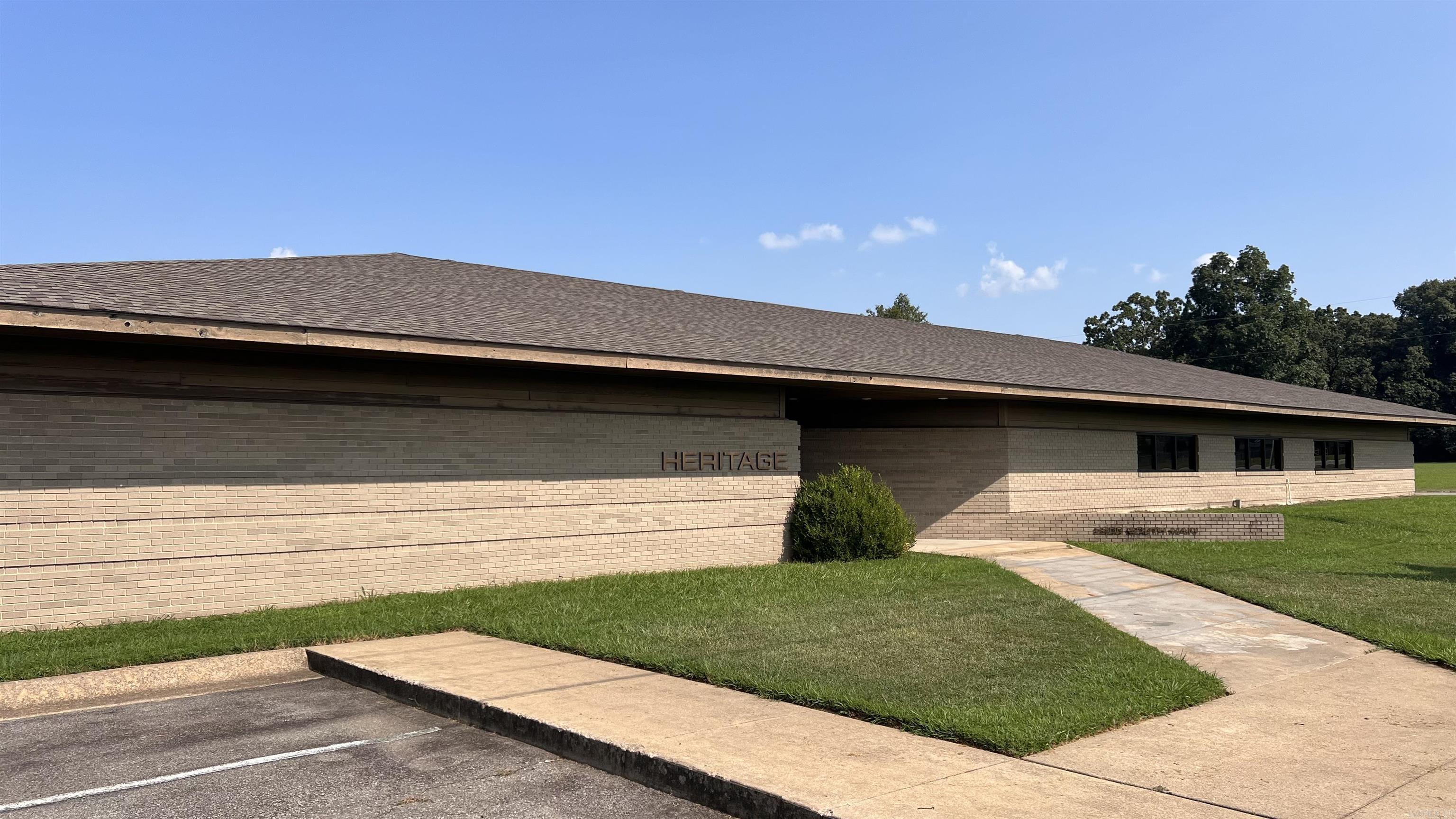 2900 S Main  Searcy, AR