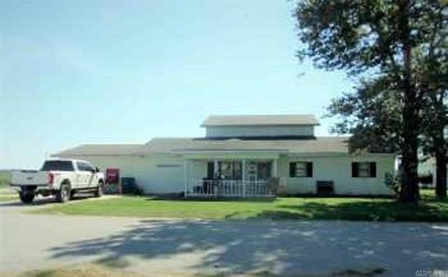 824 E 8th  Rector, AR