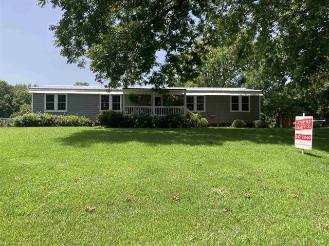 3110  Riverside  Pine Bluff, AR
