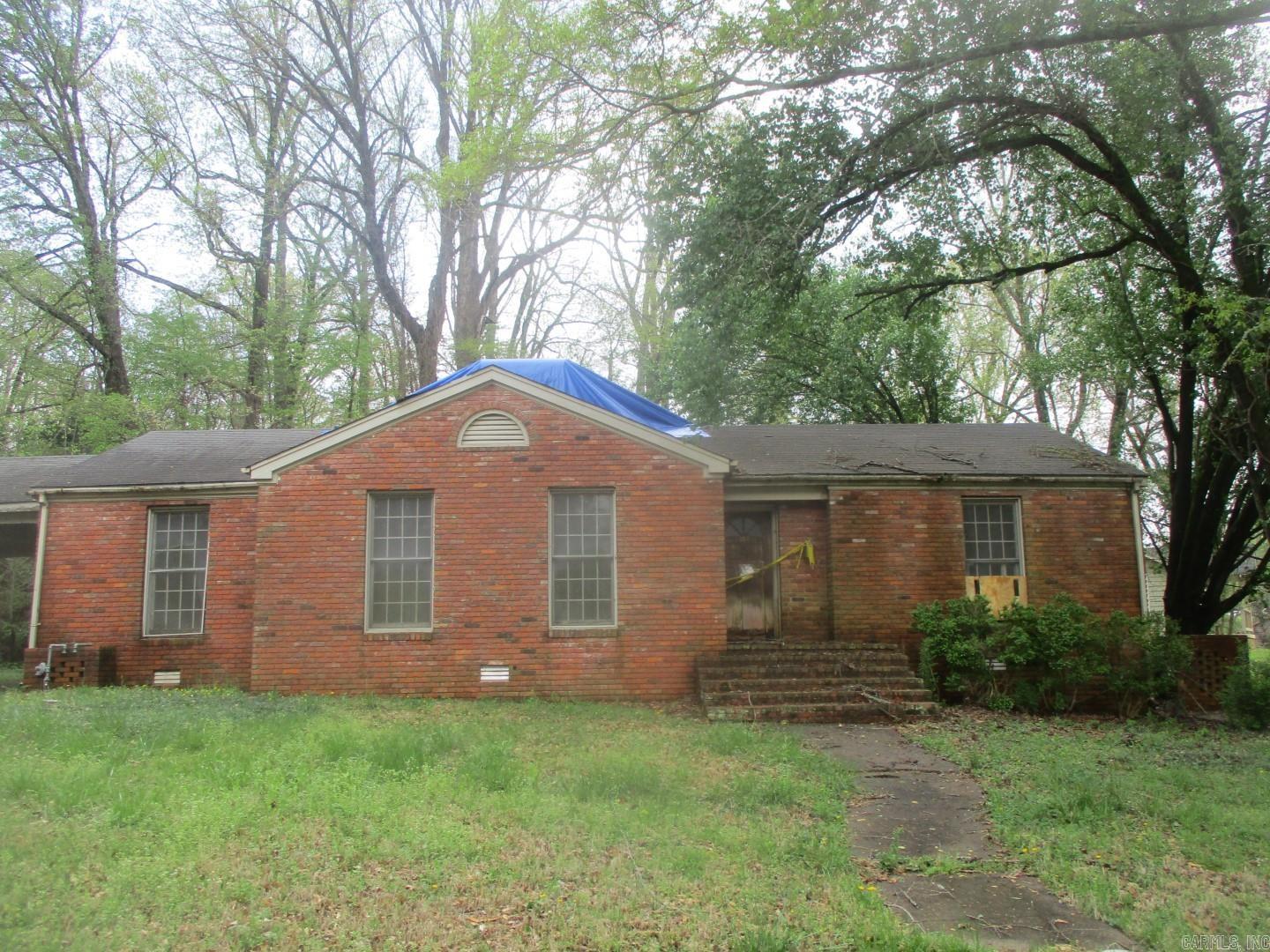 101 Oakridge  Helena, AR