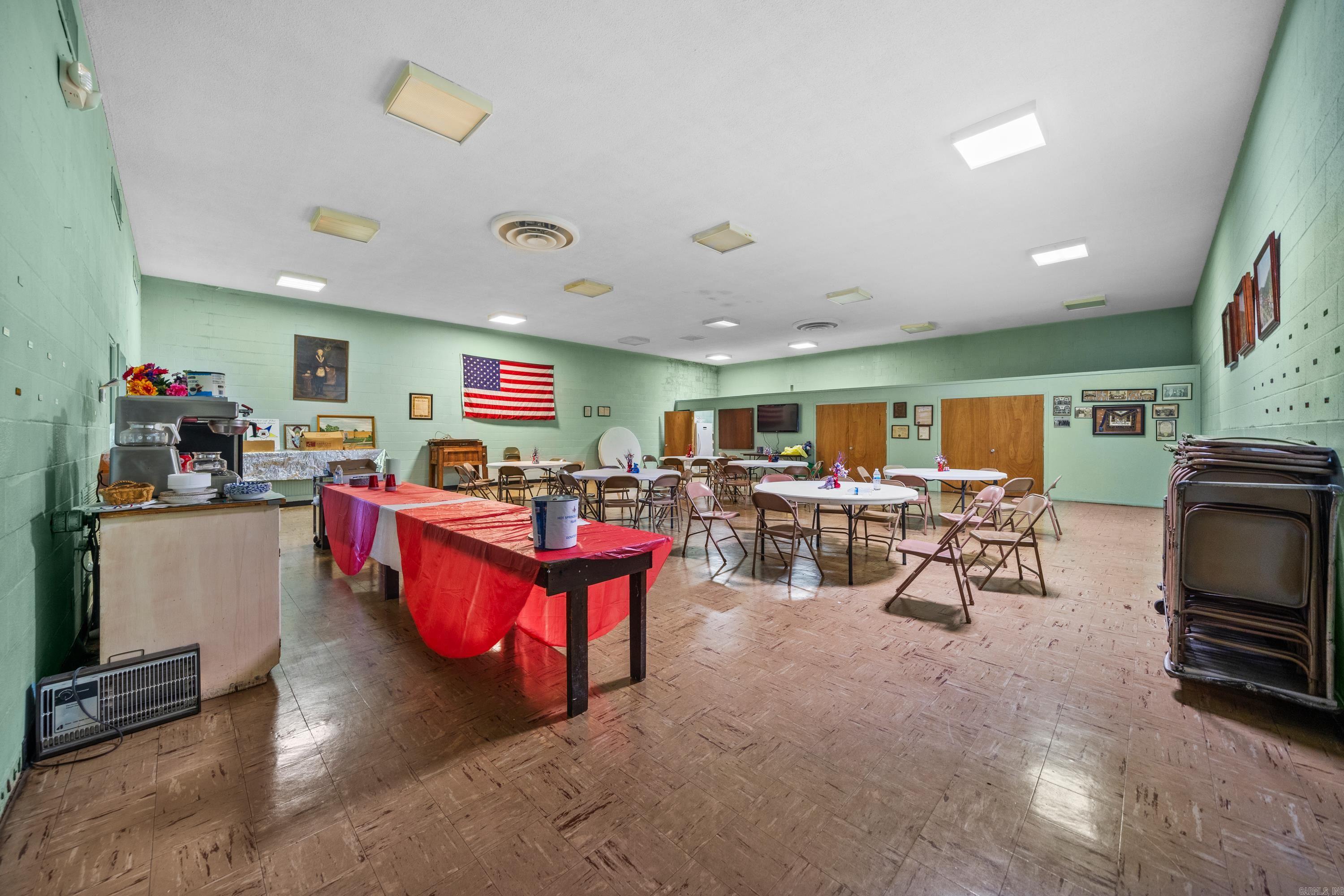 311 W Grand Ave  Hot Springs, AR