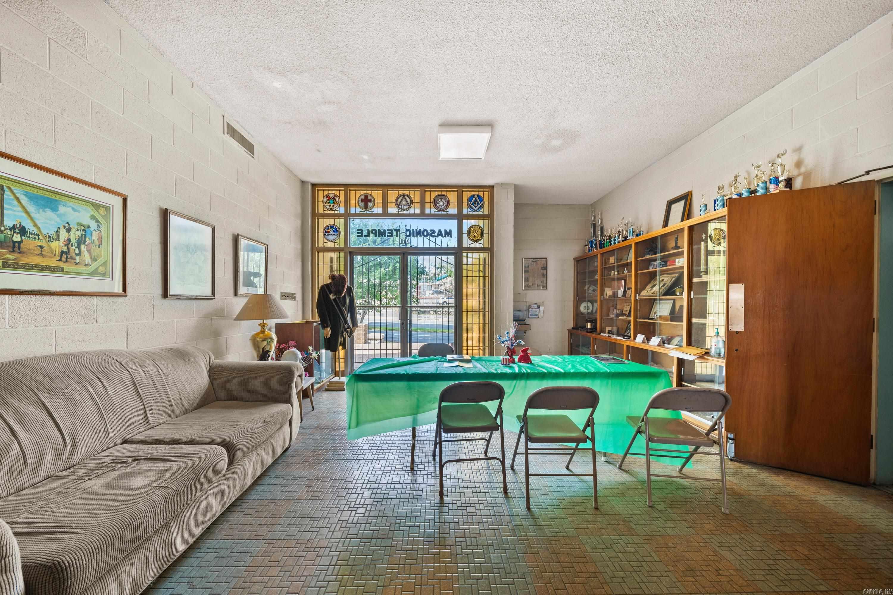 311 W Grand Ave  Hot Springs, AR