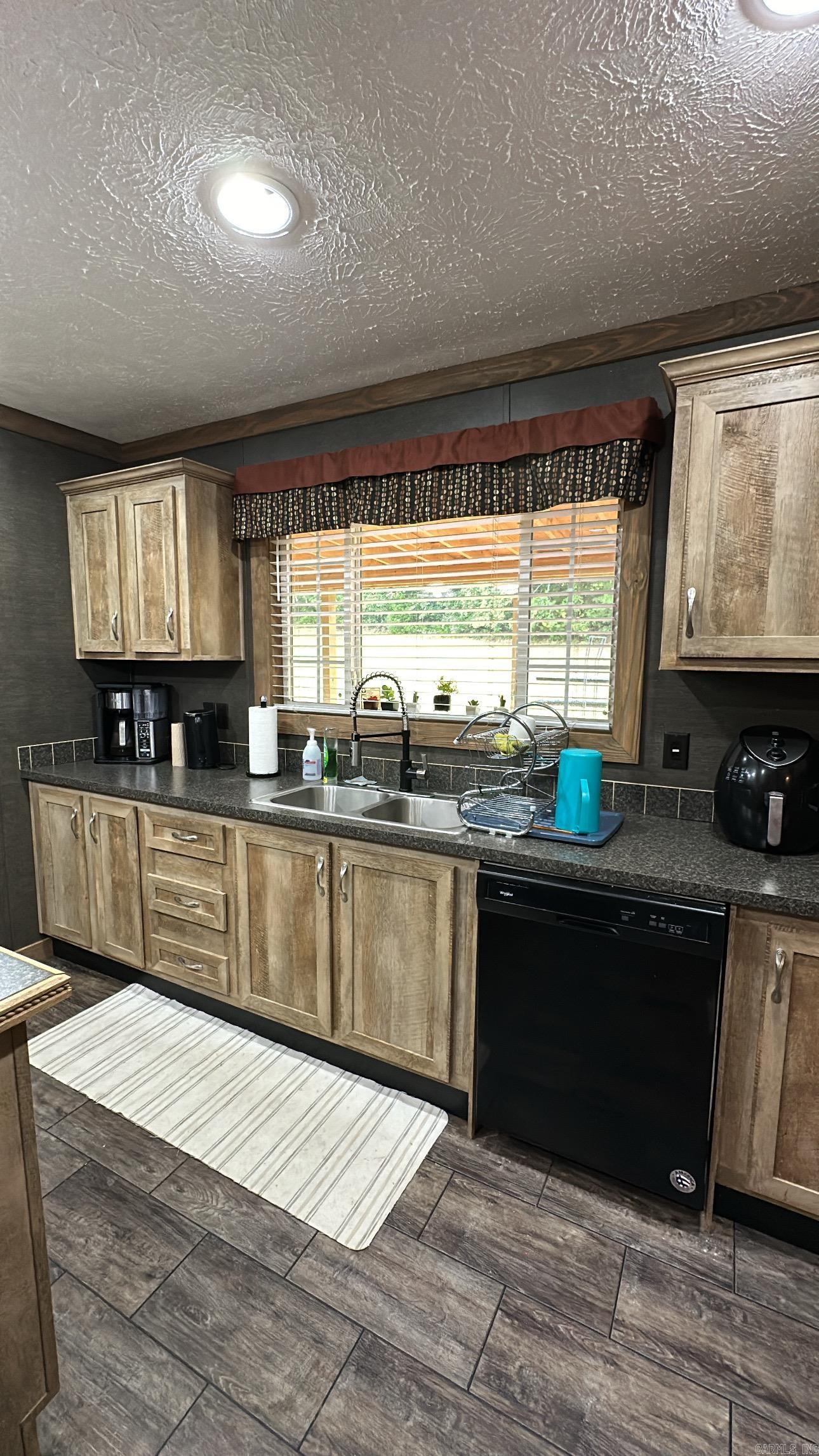 2629  CR 3348  Clarksville, AR