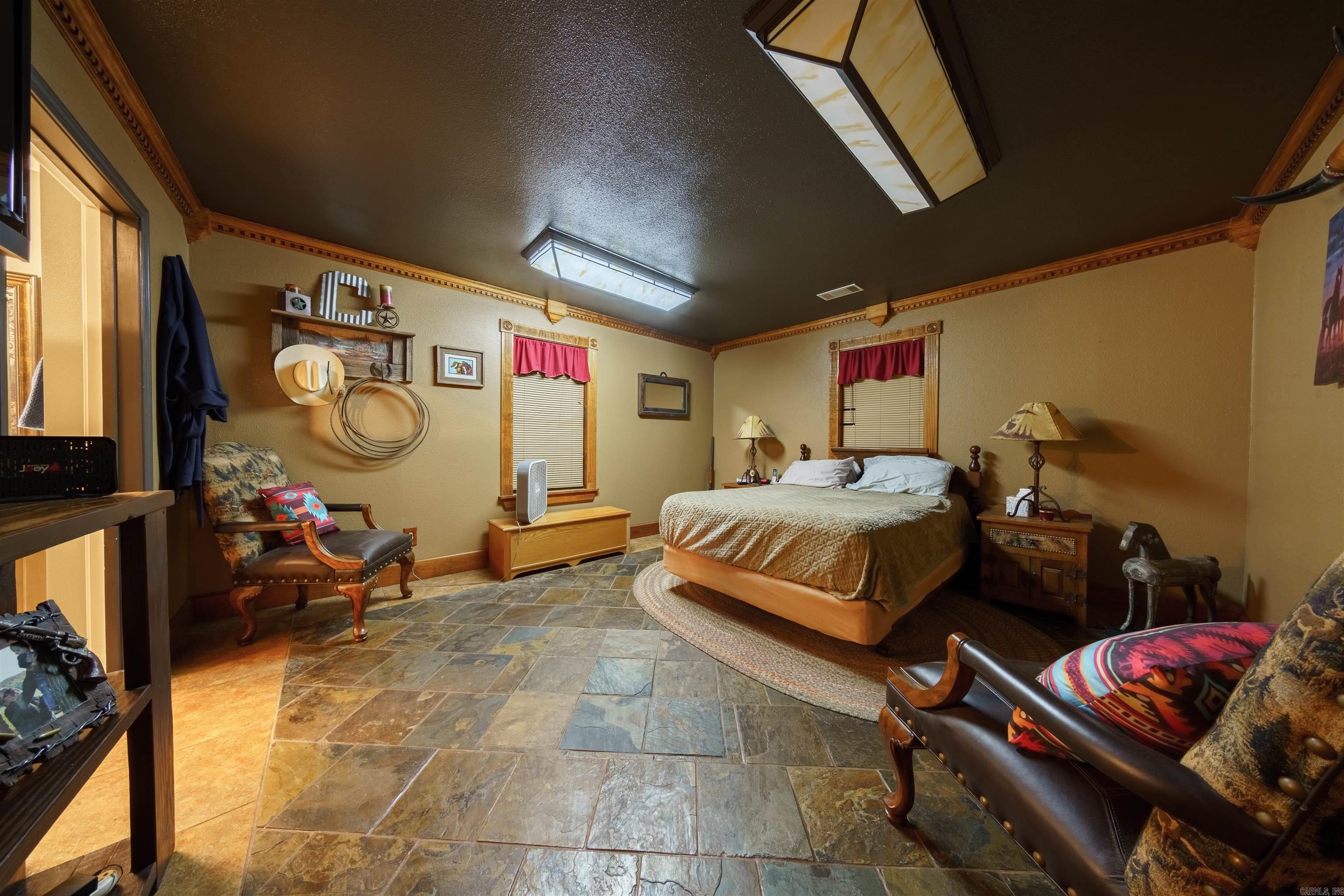 7099  Hwy 9  Mountain View, AR