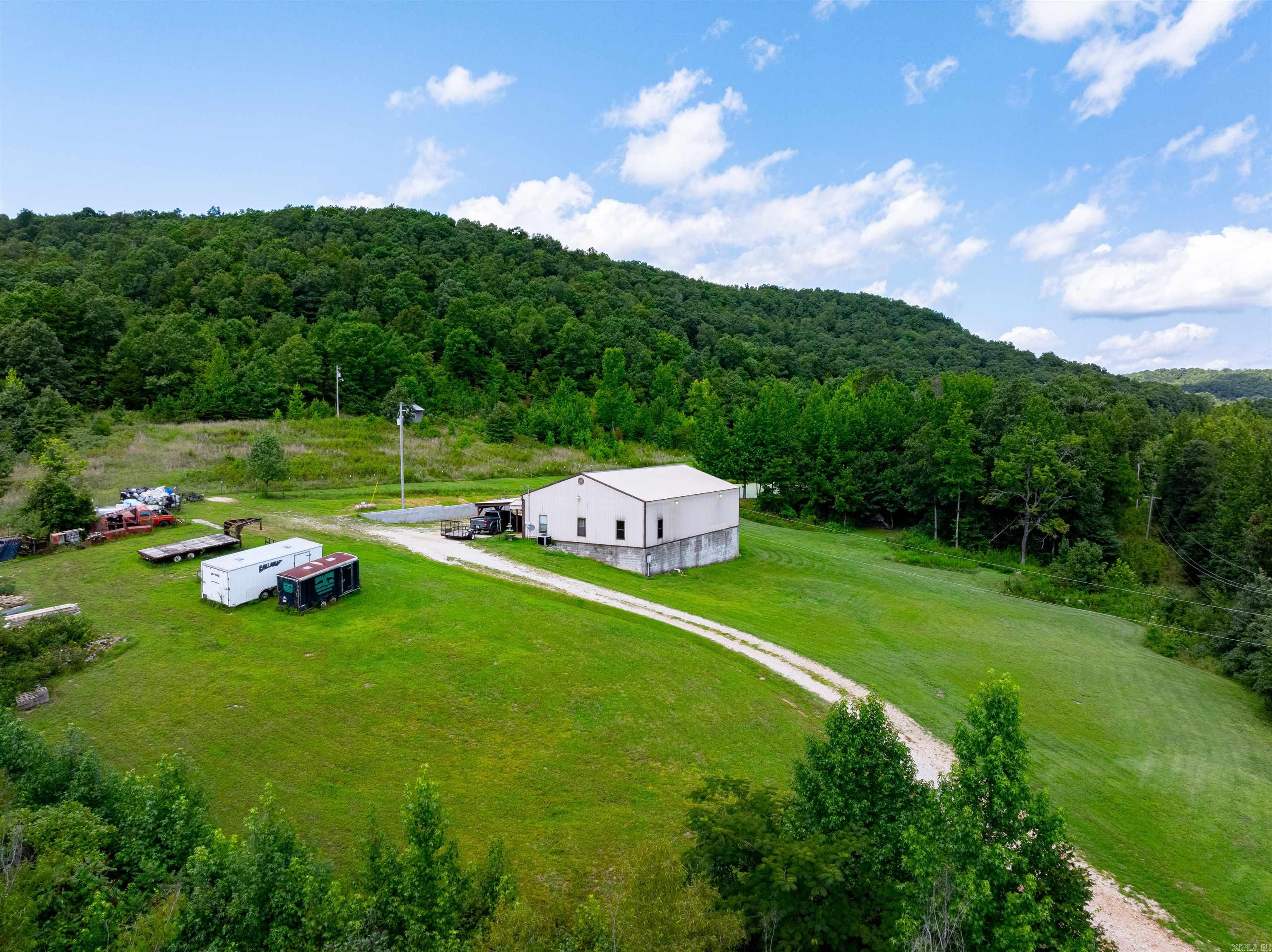 7099  Hwy 9  Mountain View, AR