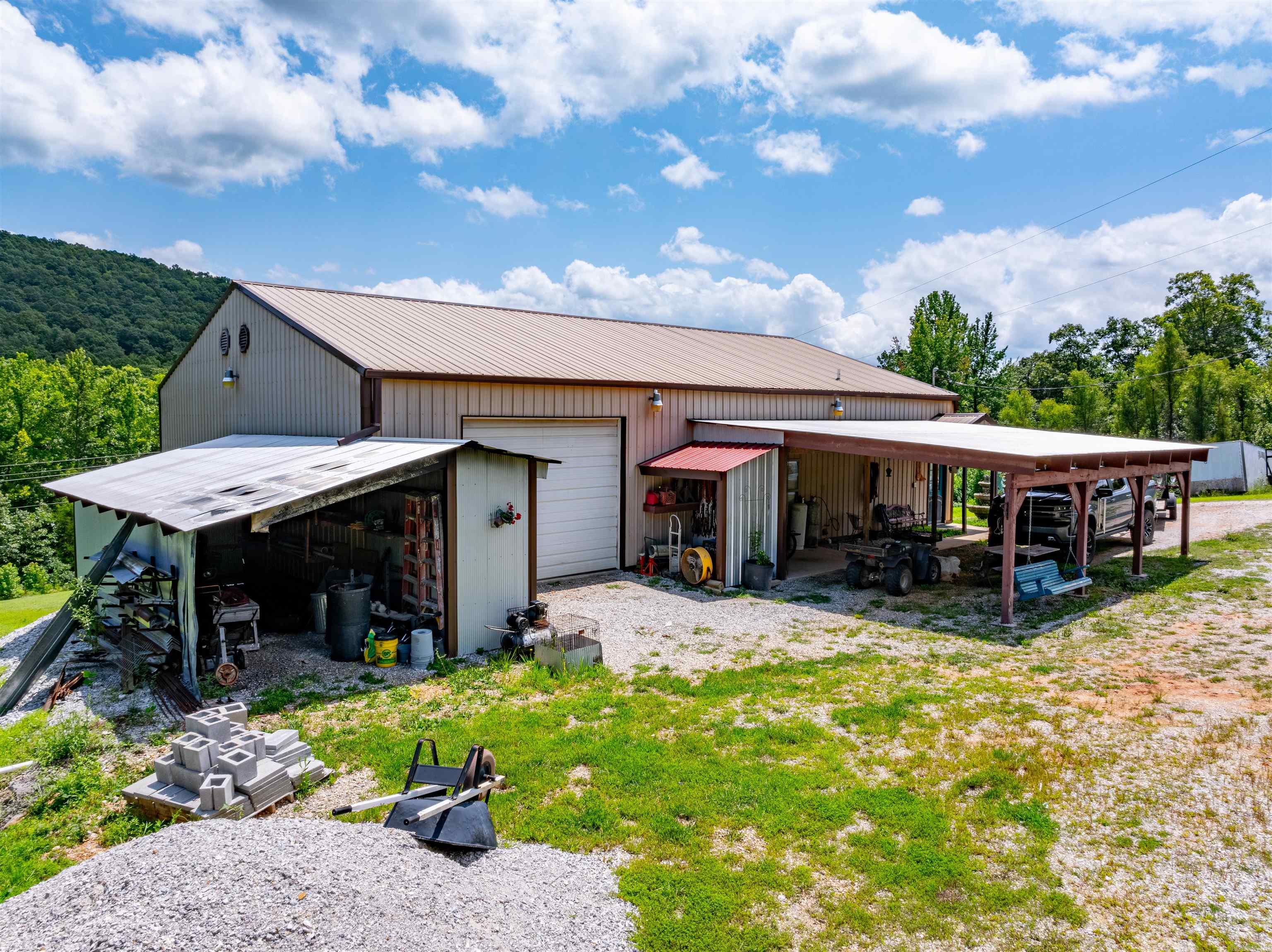 7099  Hwy 9  Mountain View, AR