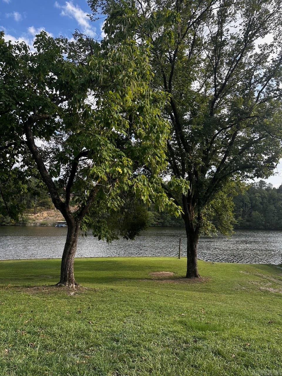 1819  Lakeshore  Hot Springs, AR
