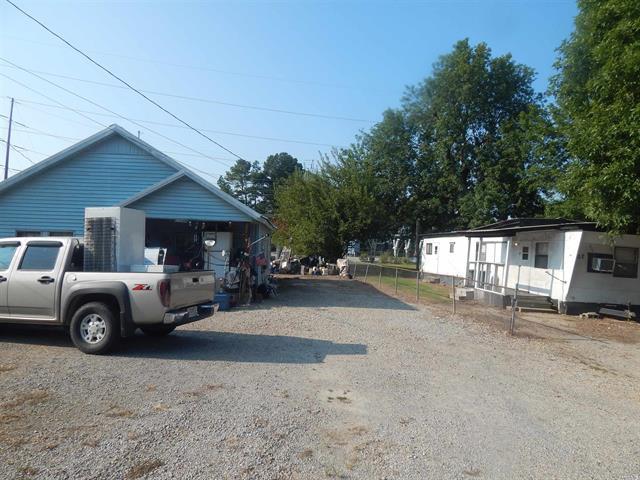 908 E COURT  Paragould, AR