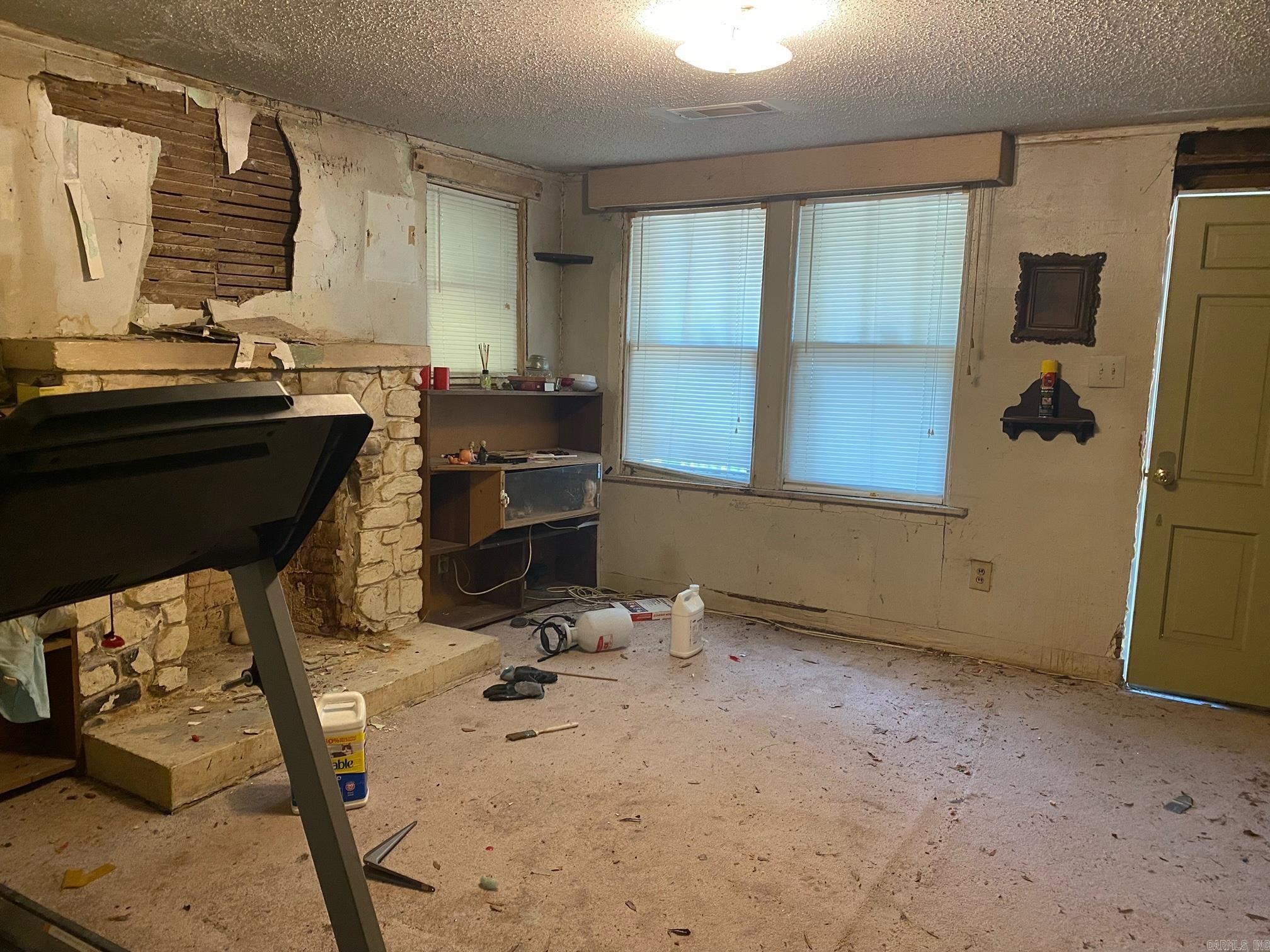 135 W Lee  Sherwood, AR