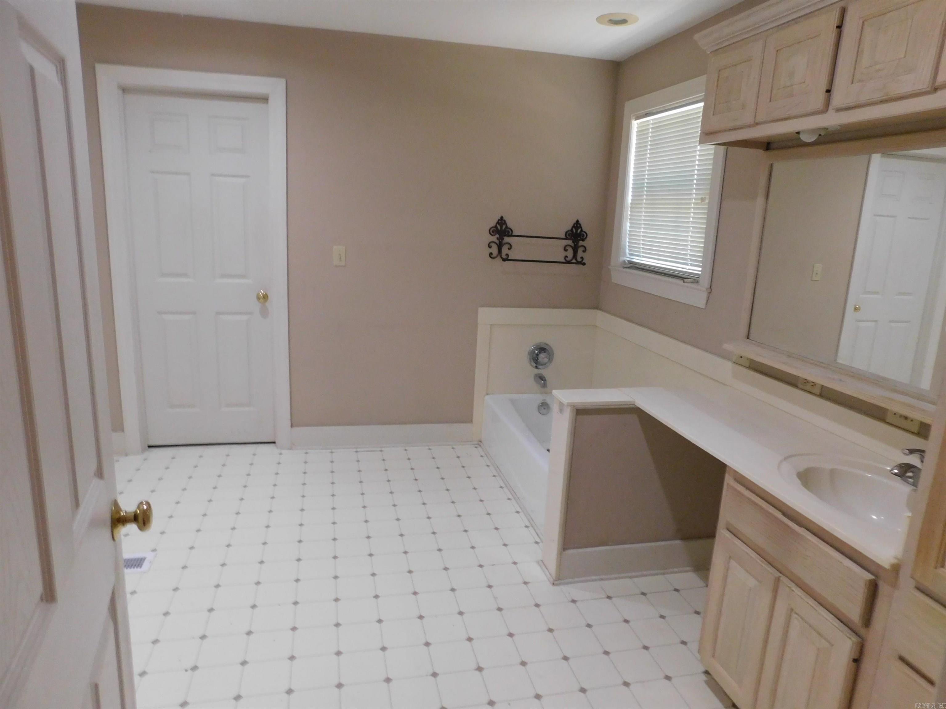 600 W F  North Little Rock, AR