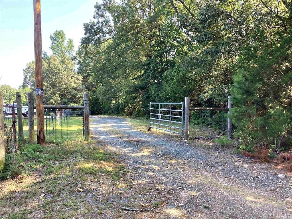 105  Buffalo Creek Lane  Cove, AR
