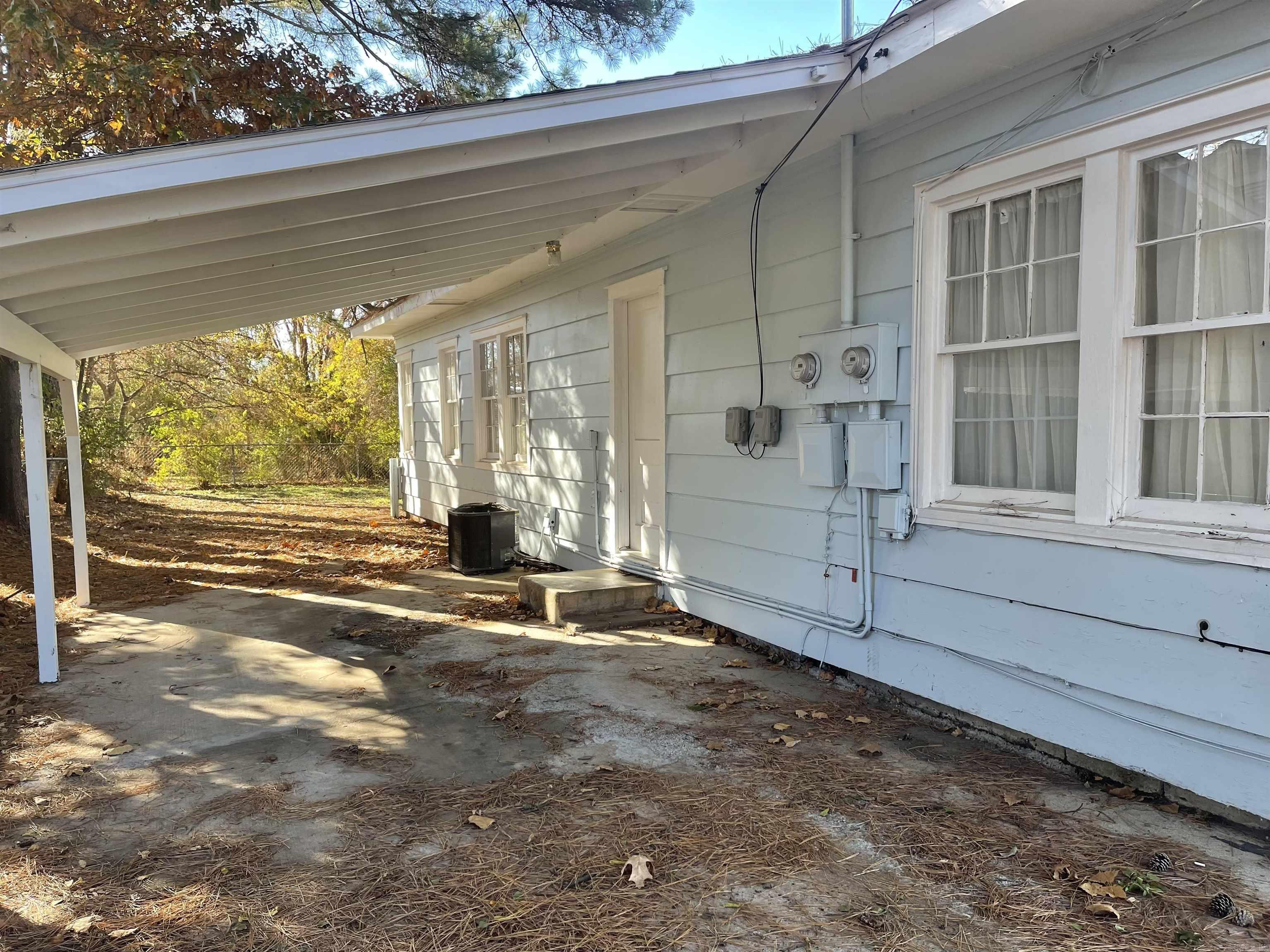 1107  Reynolds St  Clarksville, AR