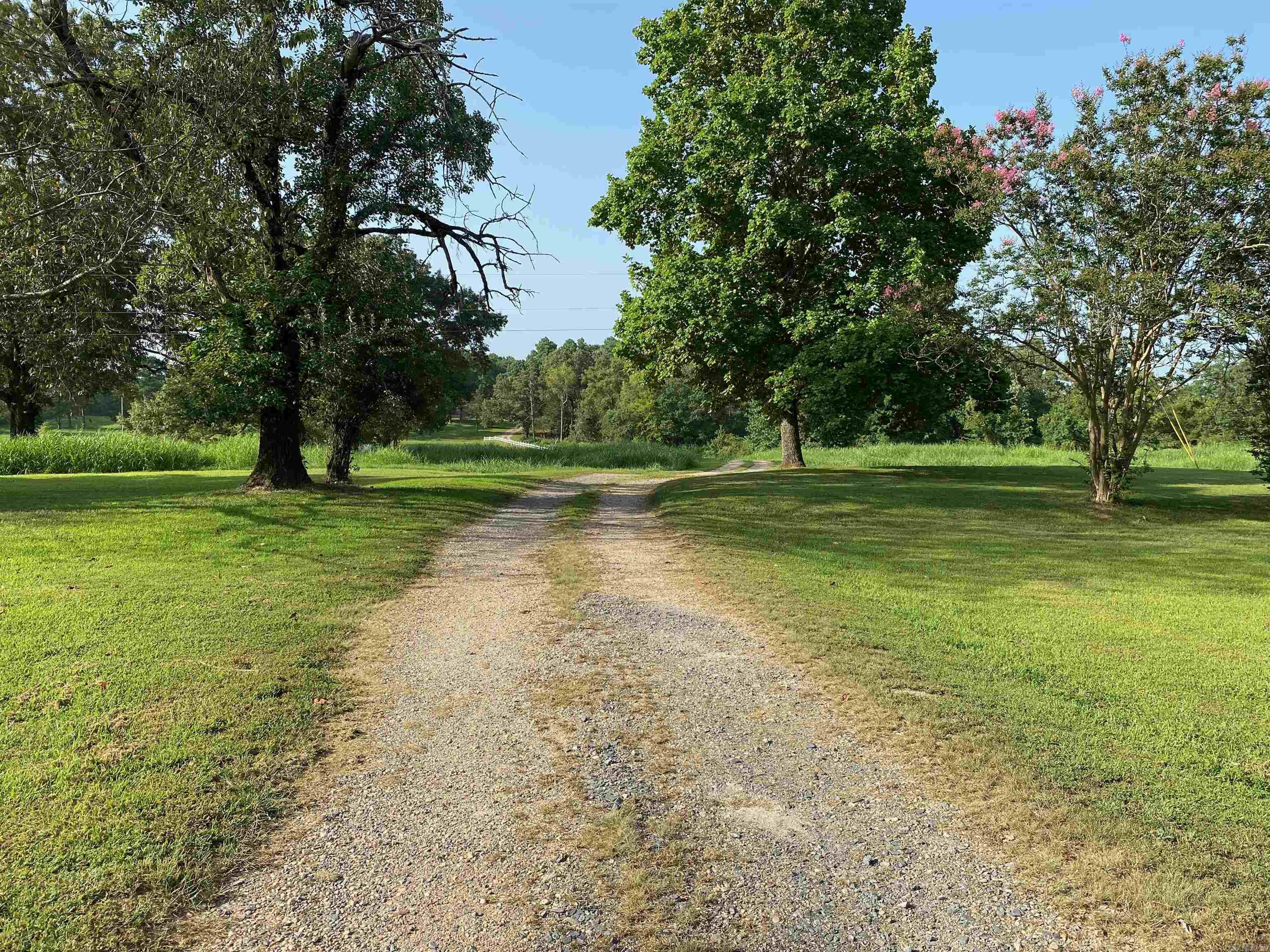 264 Polk Road  16  Cove, AR
