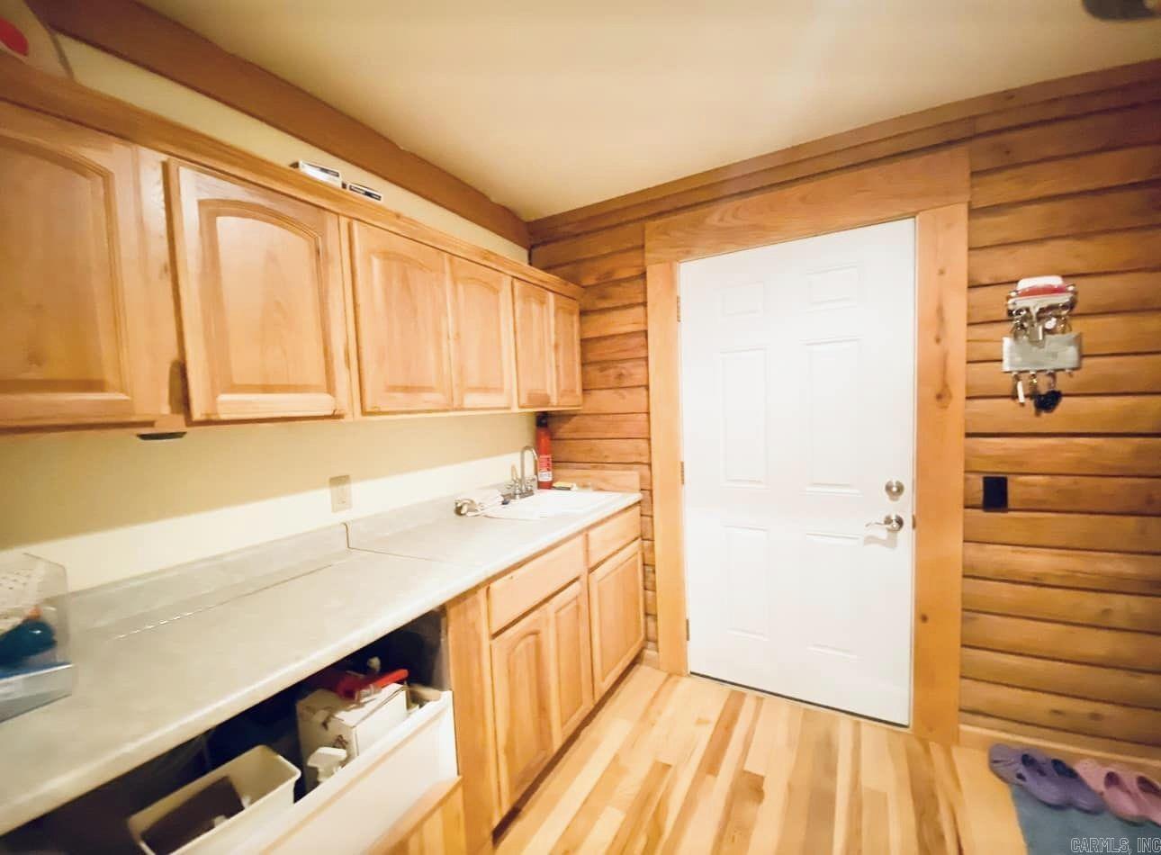 4003 Sunny Fox Mountain View, AR 72560