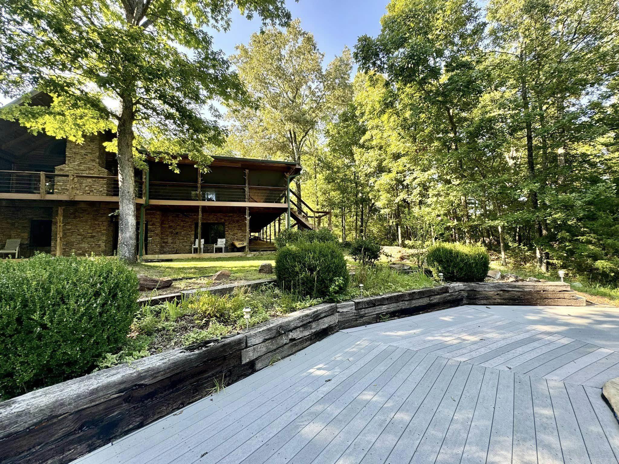 4003  Sunny Fox  Mountain View, AR