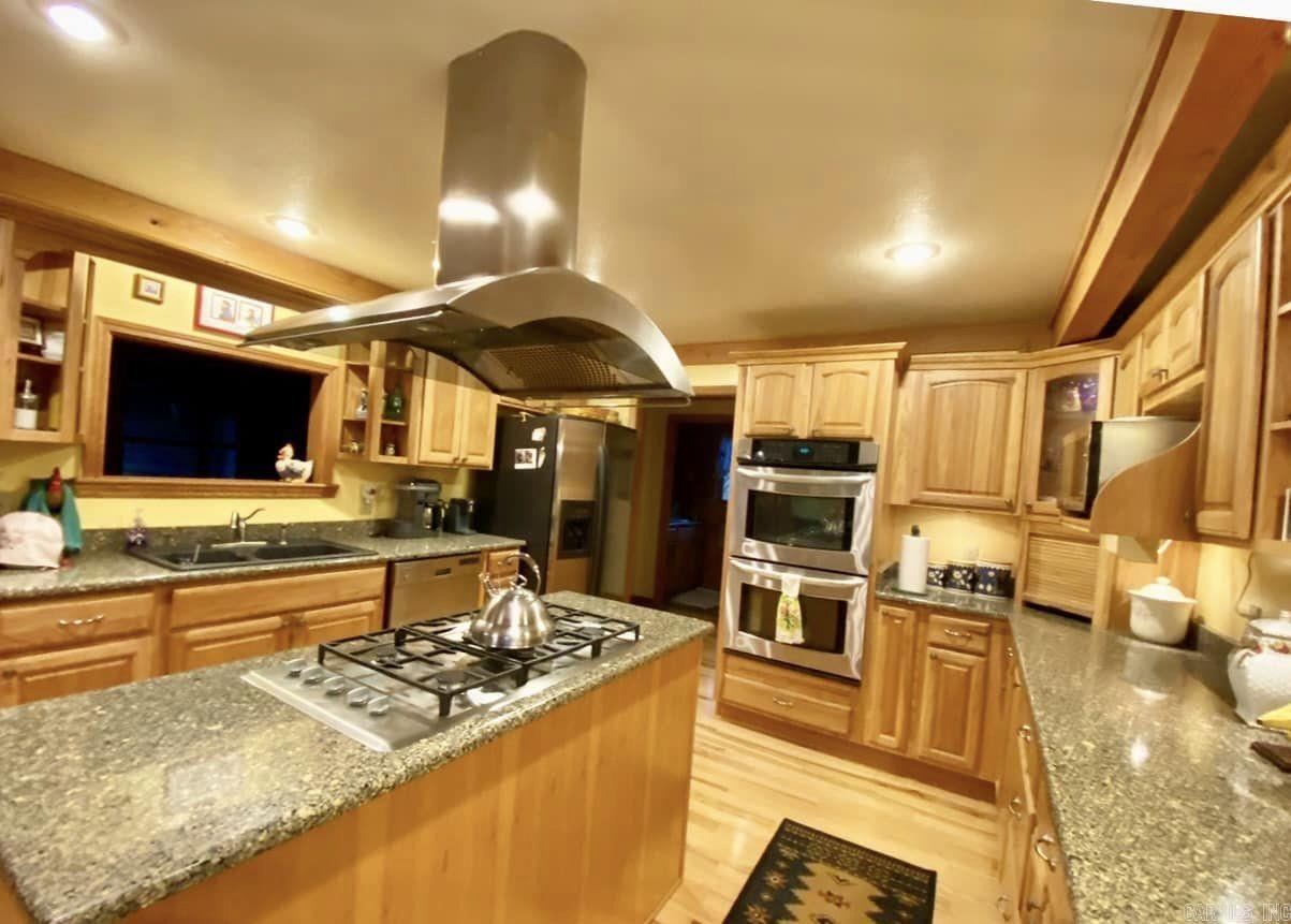 4003  Sunny Fox  Mountain View, AR
