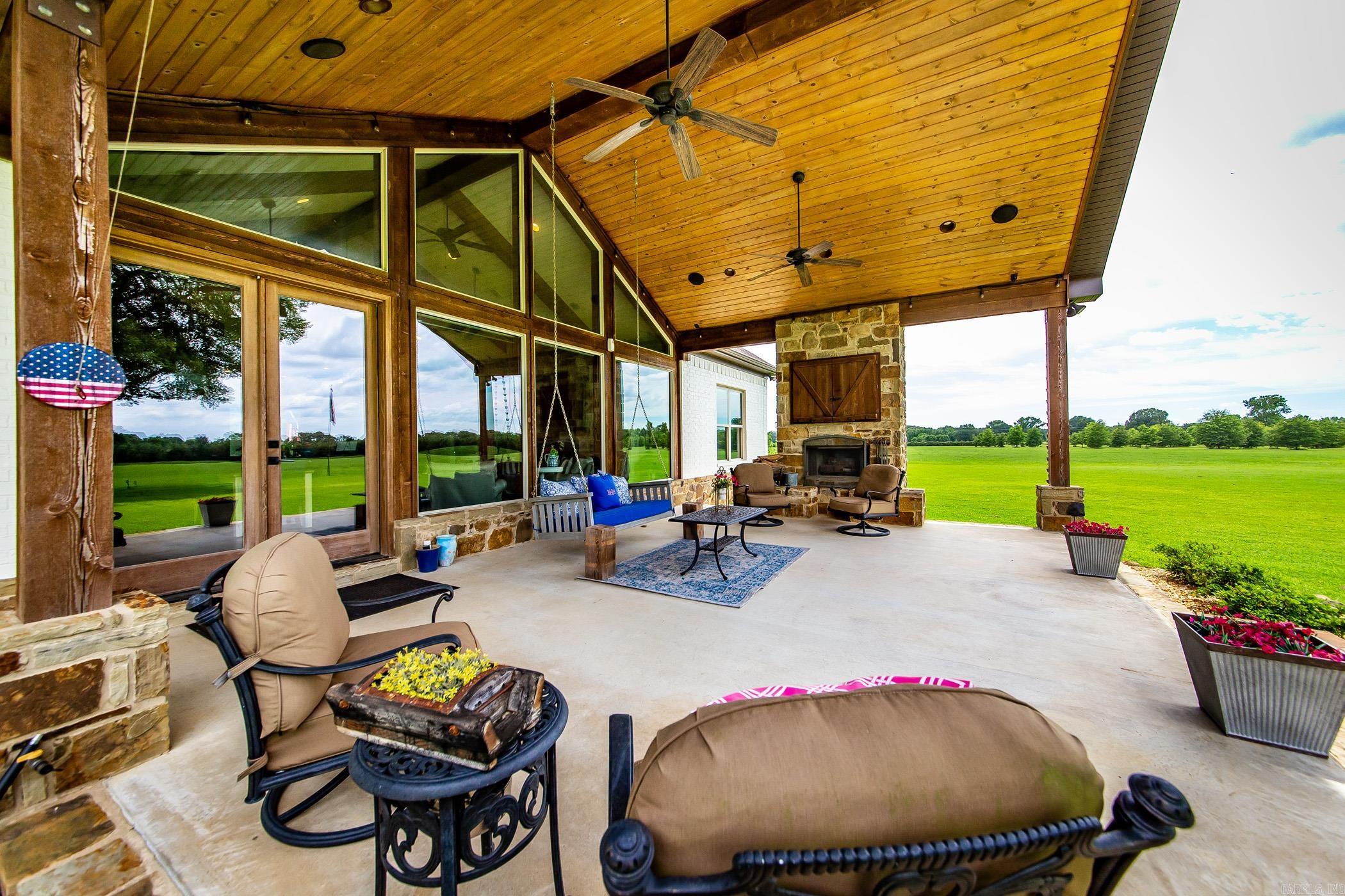 2494  Highway 236 E  Lonoke, AR