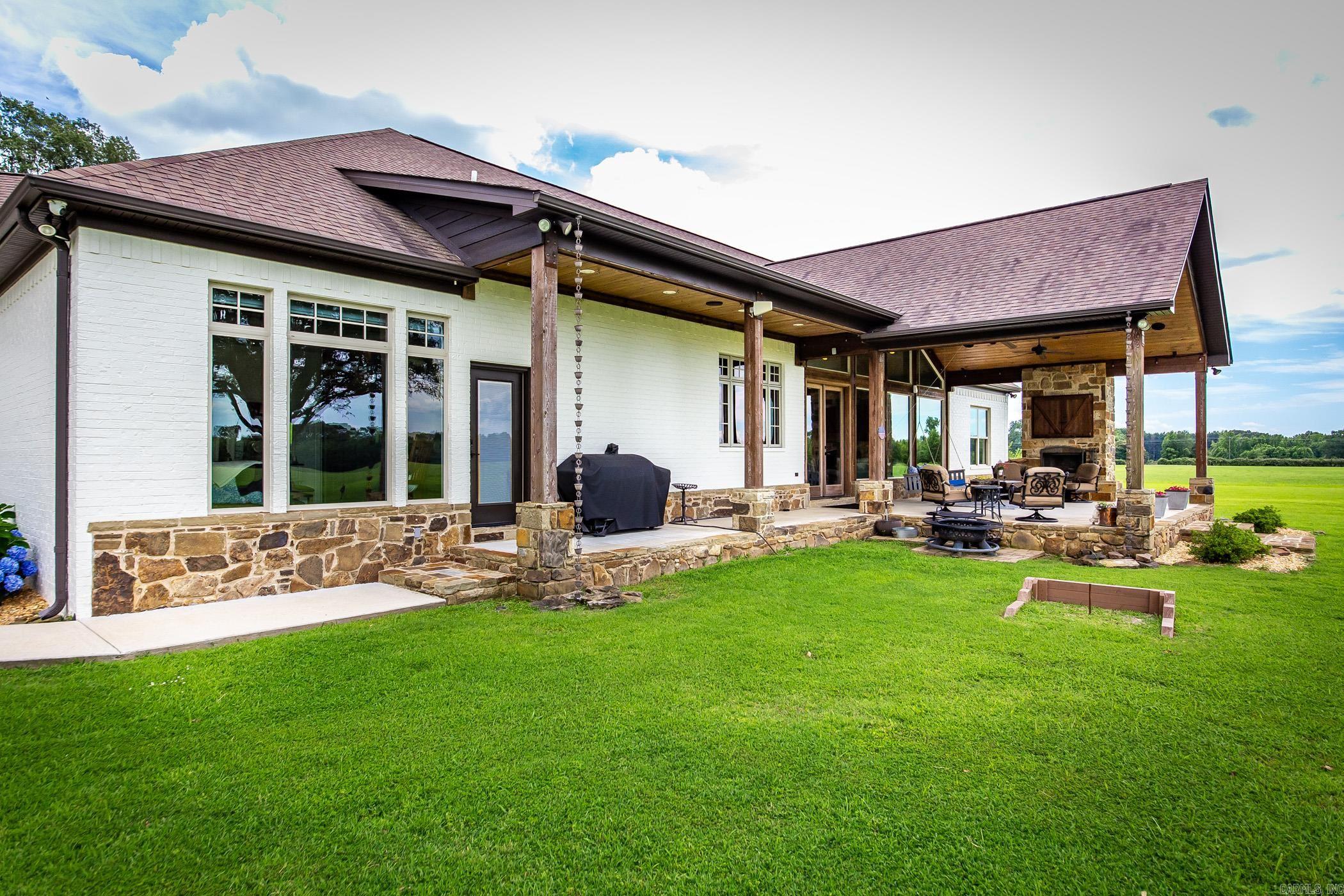 2494  Highway 236 E  Lonoke, AR