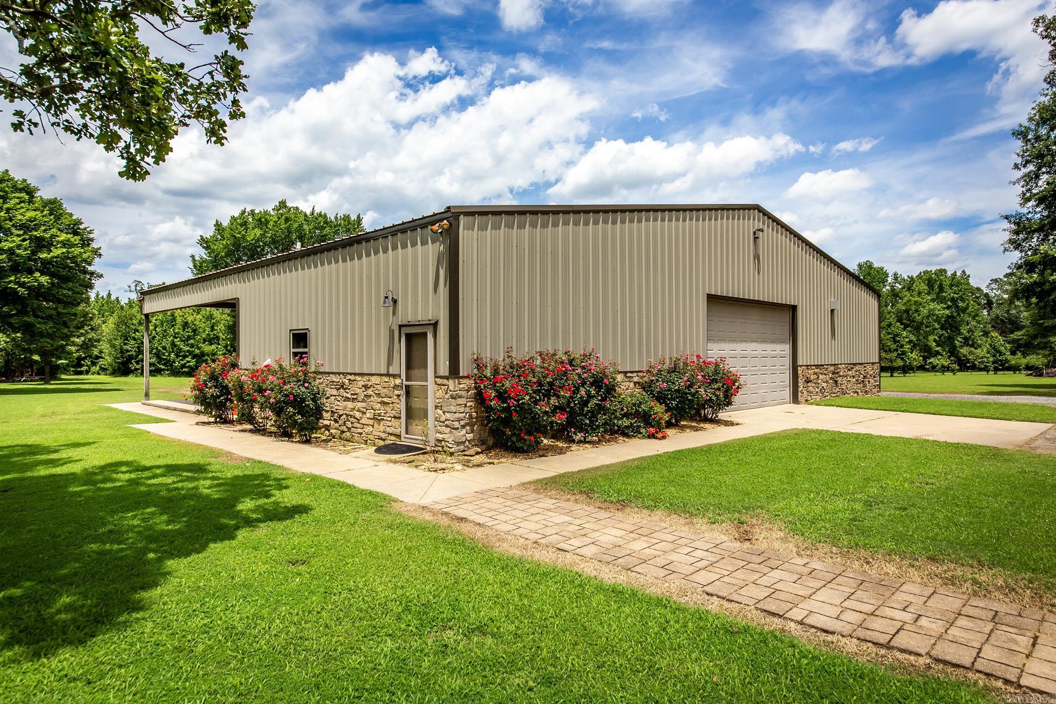 2494  Highway 236 E  Lonoke, AR