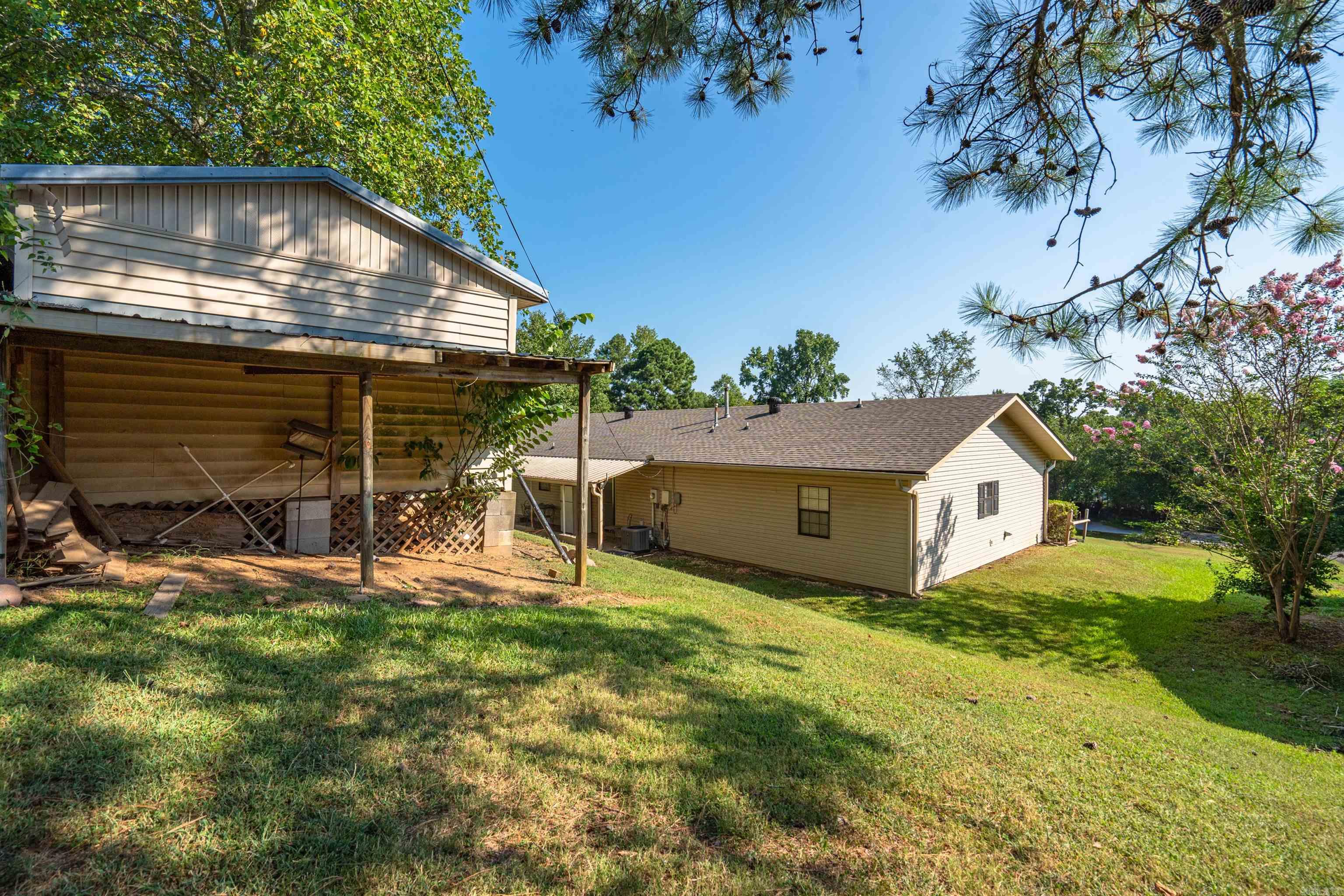 623 S 5th  Glenwood, AR