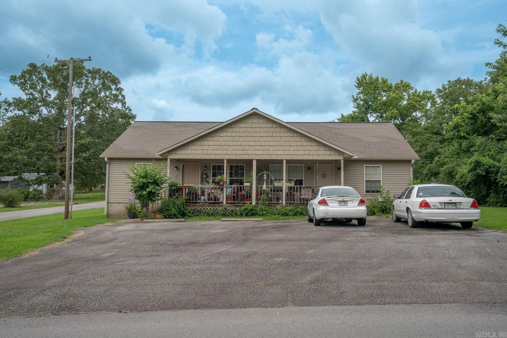 502 & 504 E Sugarloaf  Heber Springs, AR
