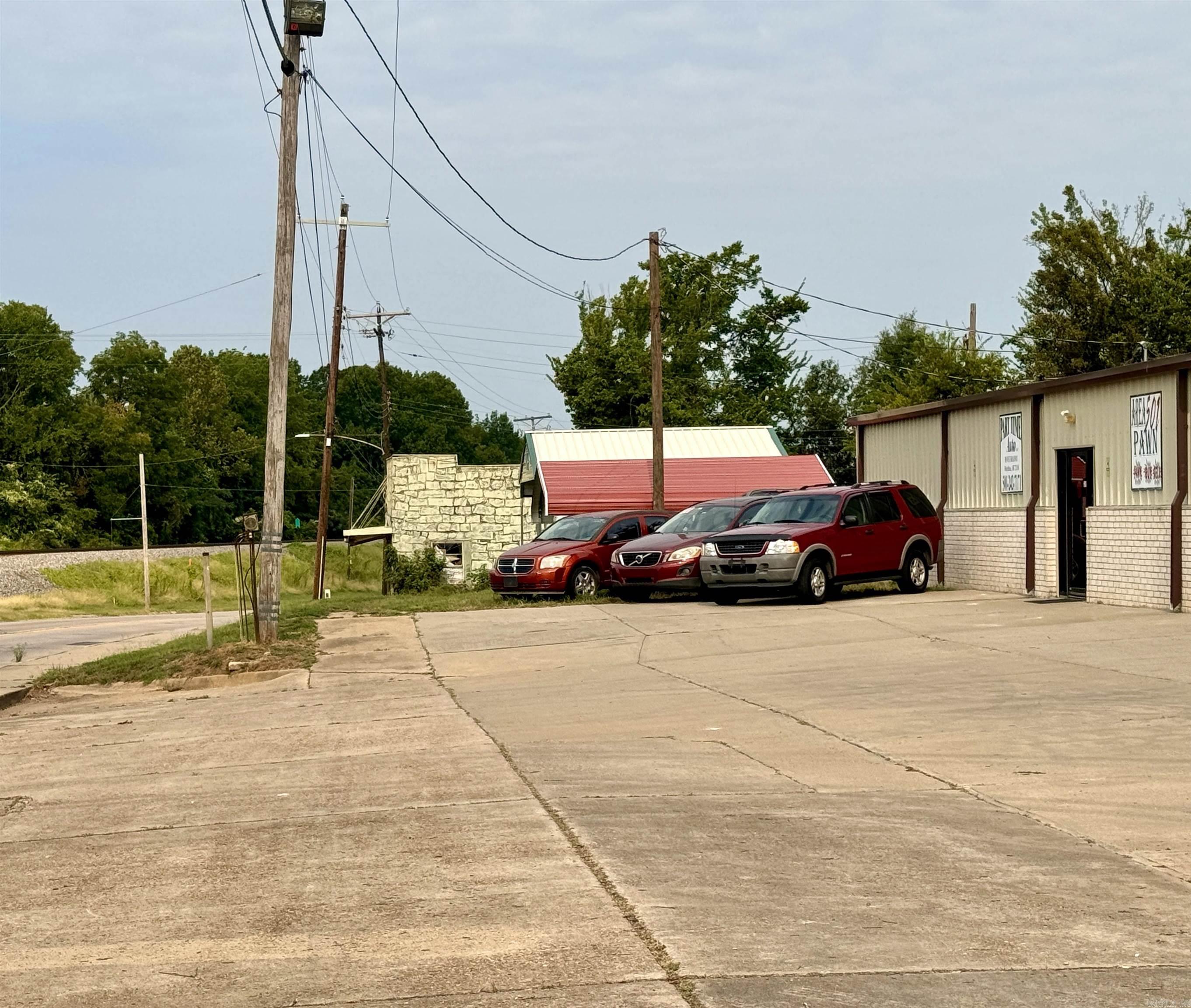 300 W Broadway Street  Morrilton, AR