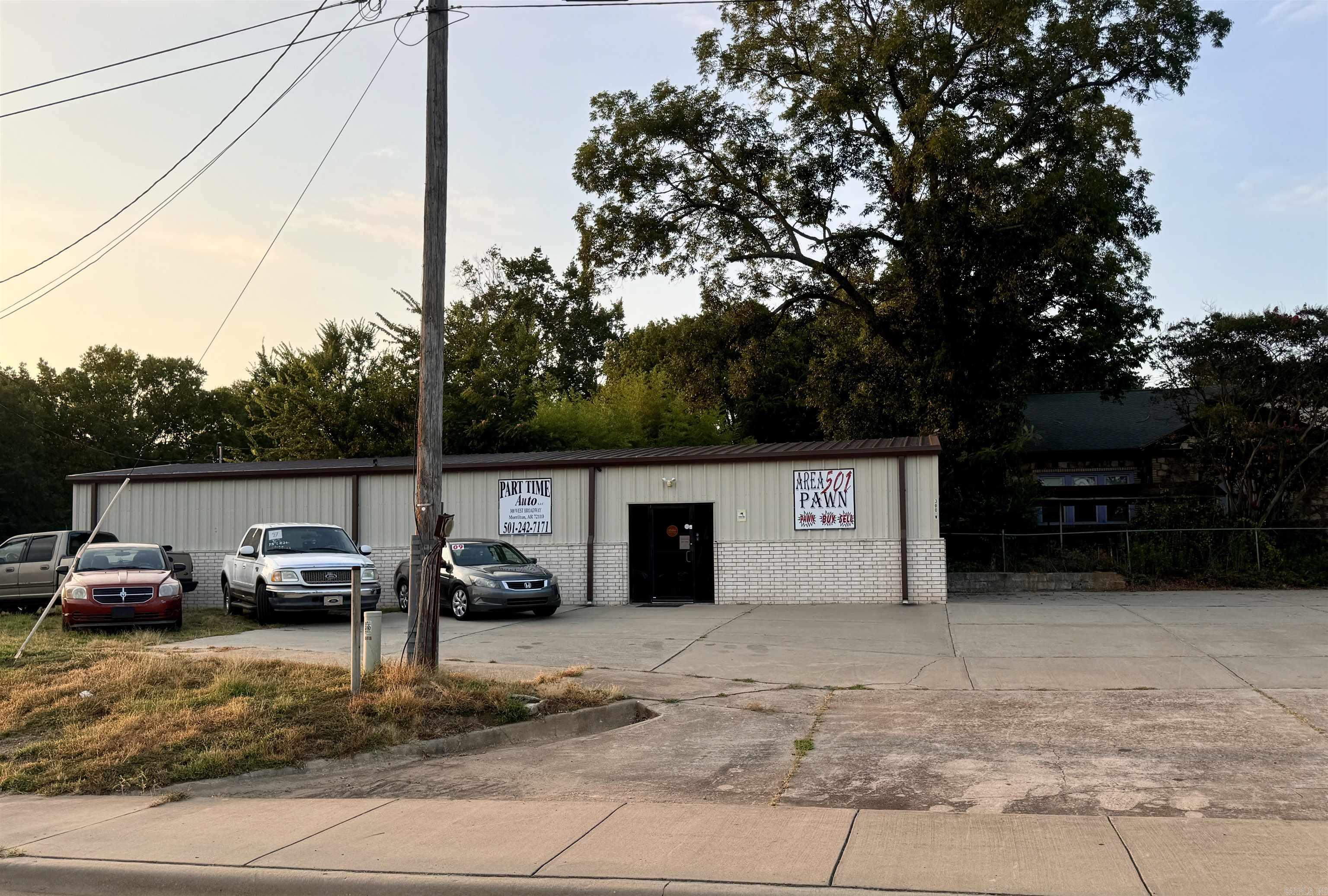300 W Broadway Street  Morrilton, AR