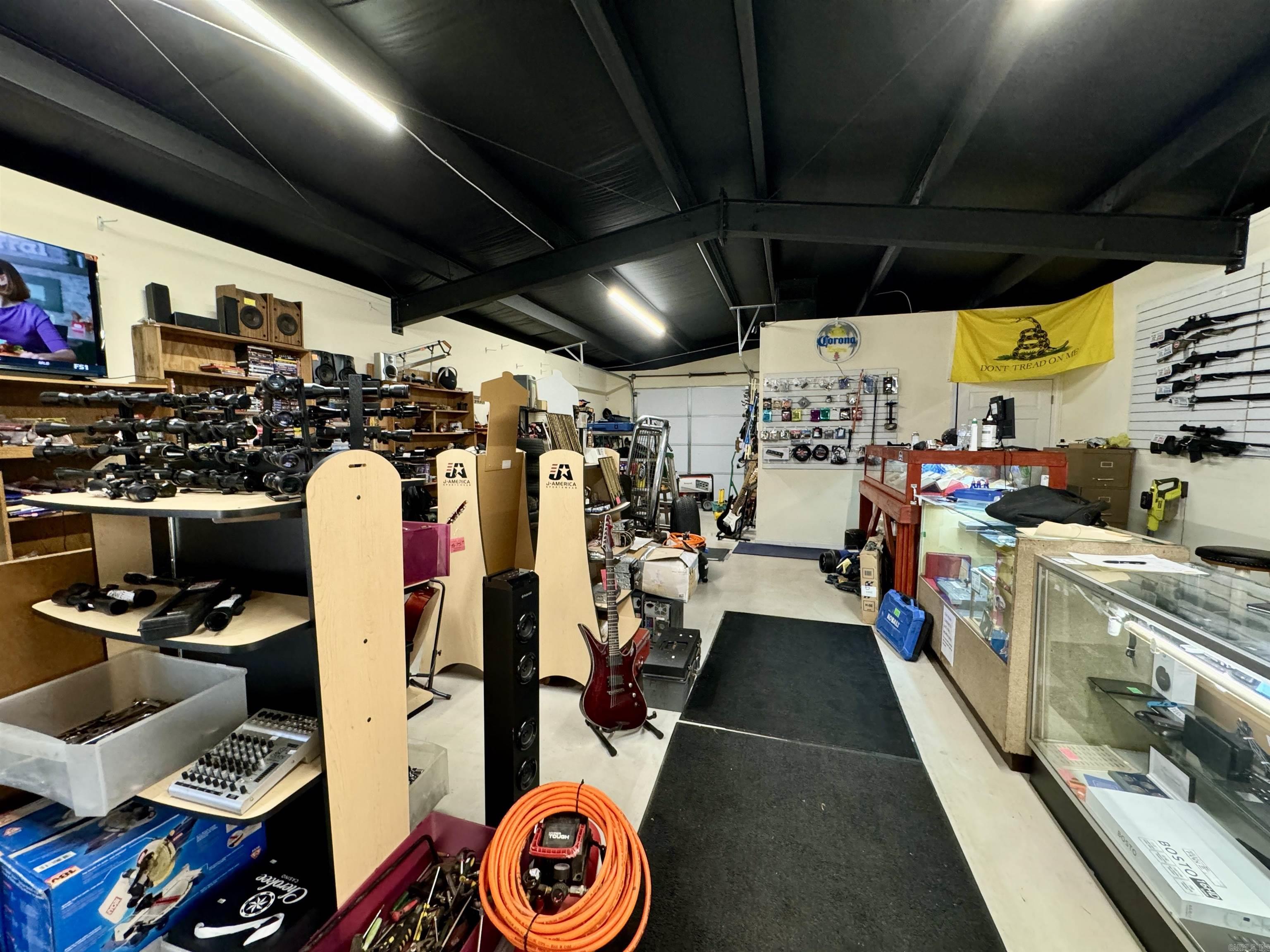300 W Broadway Street  Morrilton, AR