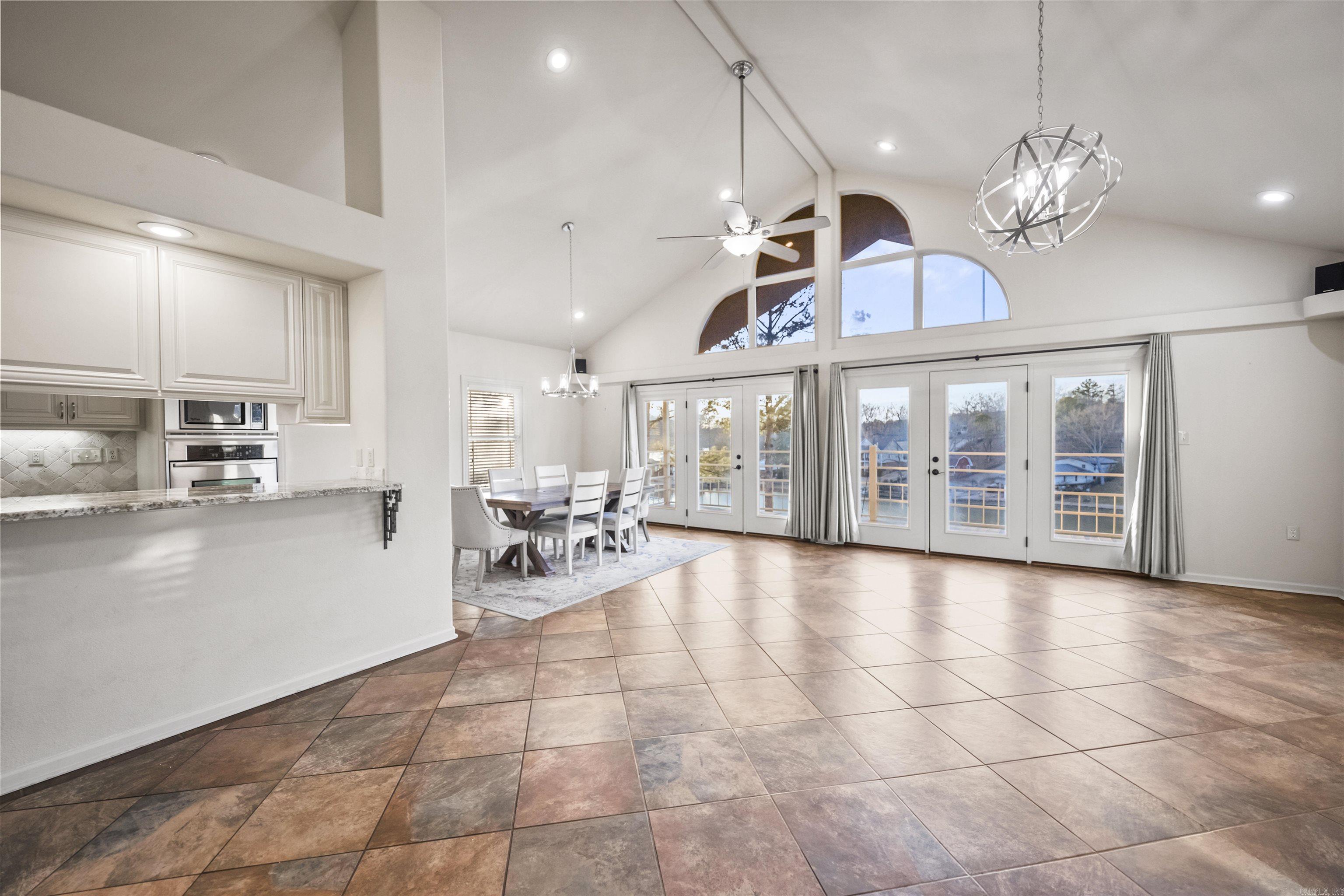 206  Houston  Hot Springs, AR
