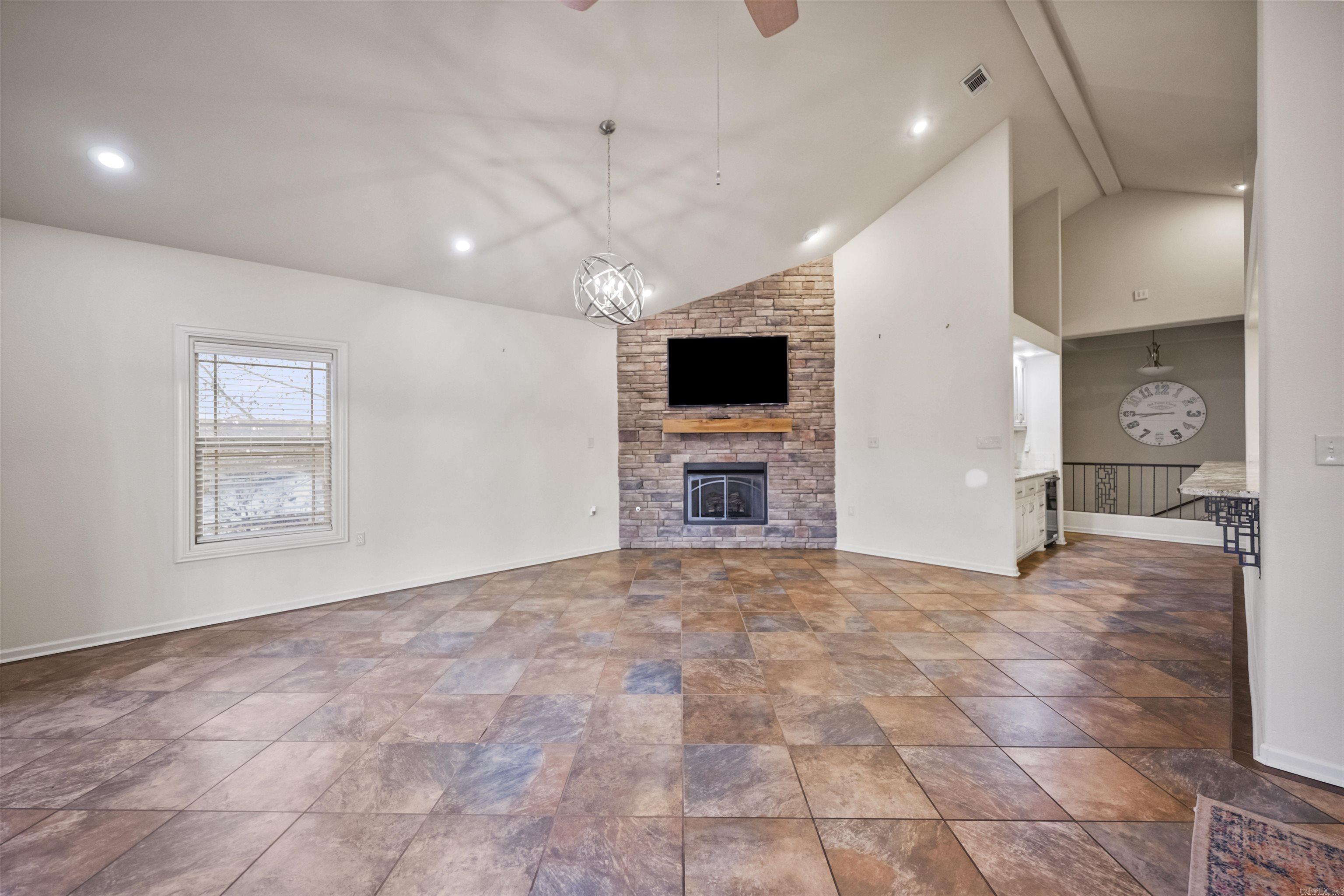 206  Houston  Hot Springs, AR