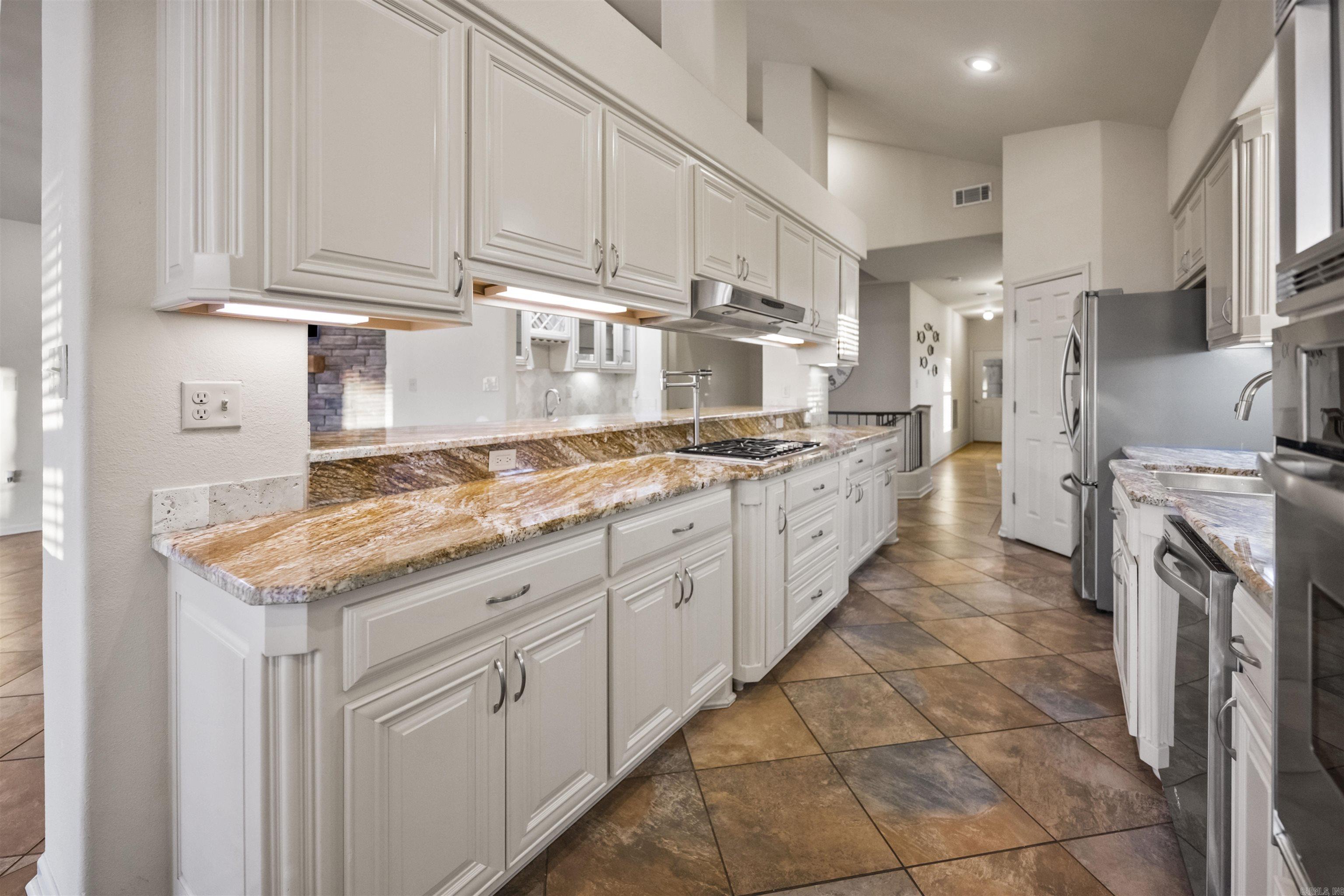 206  Houston  Hot Springs, AR