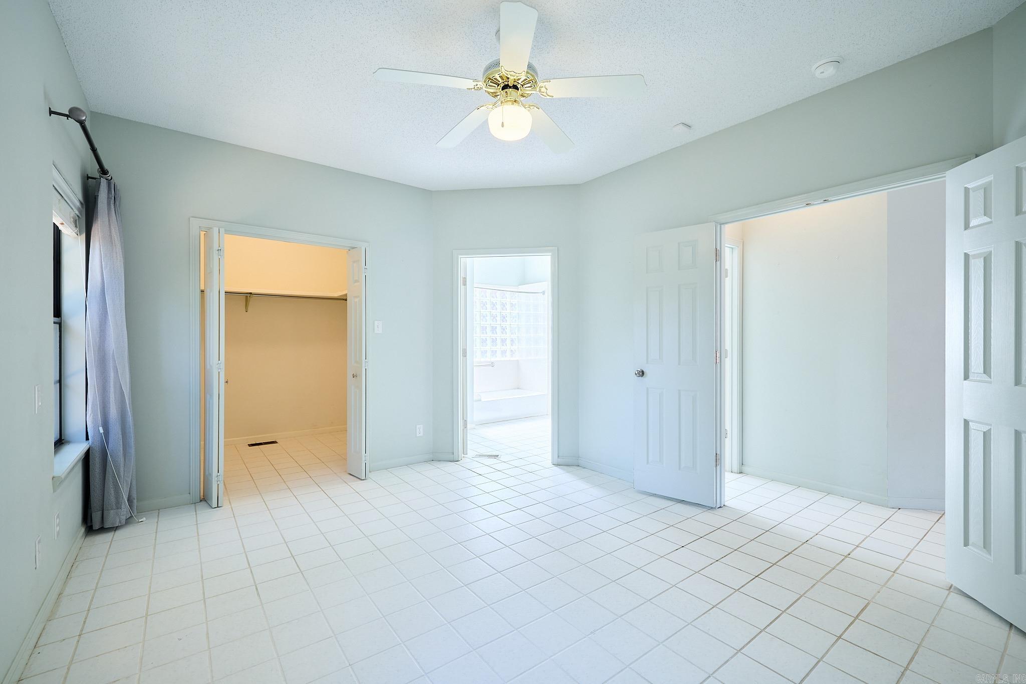 101  Creekview  Hot Springs, AR