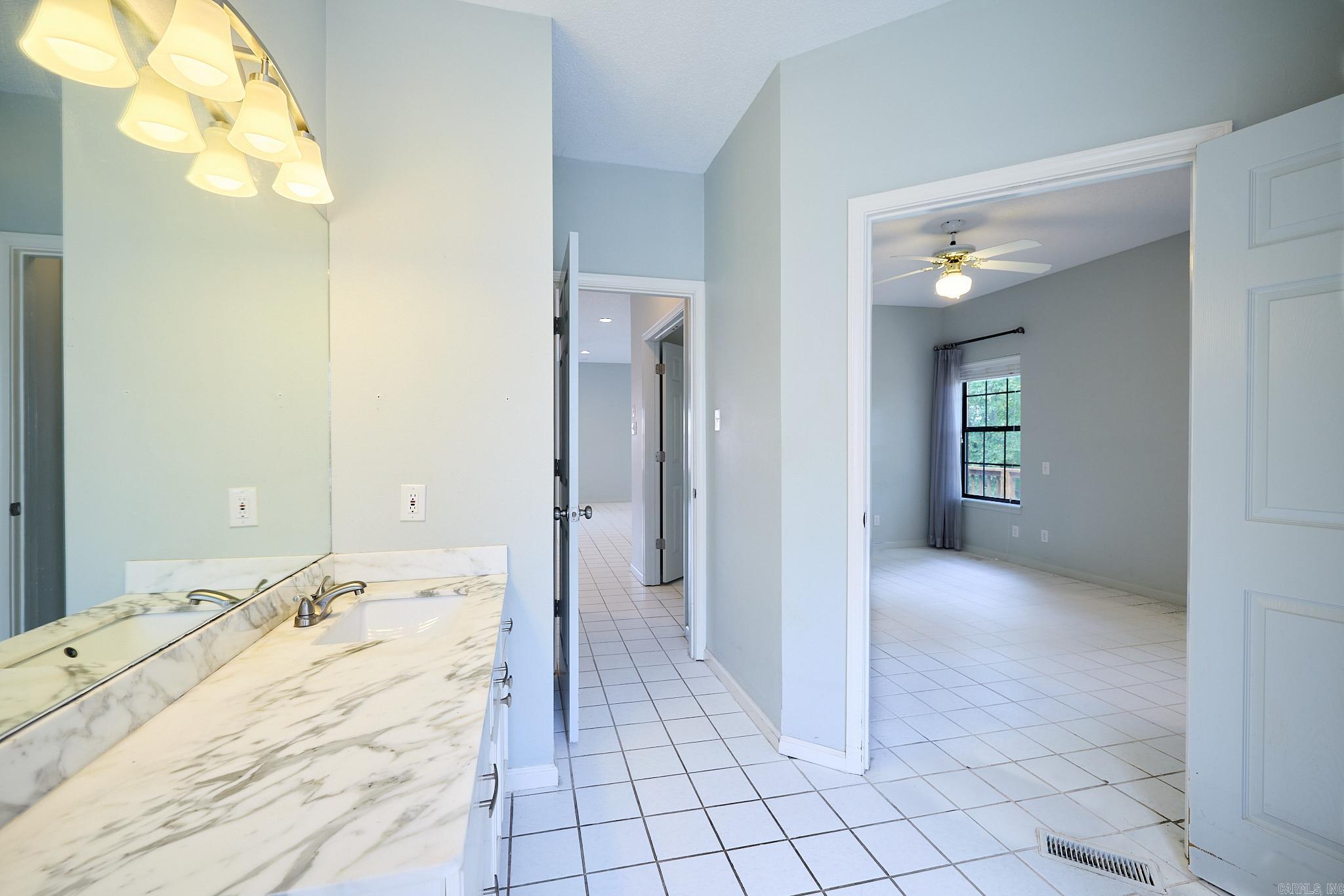 101  Creekview  Hot Springs, AR